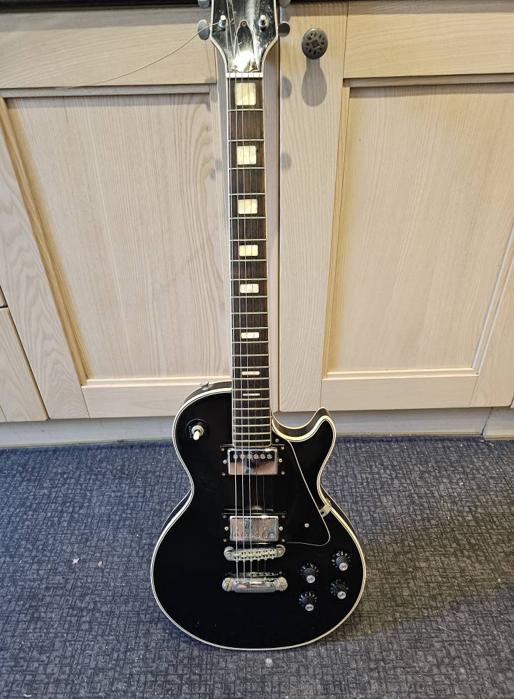 Sold). 1970s Avon Rose Morris, Les Paul copy, made in Japan. Model