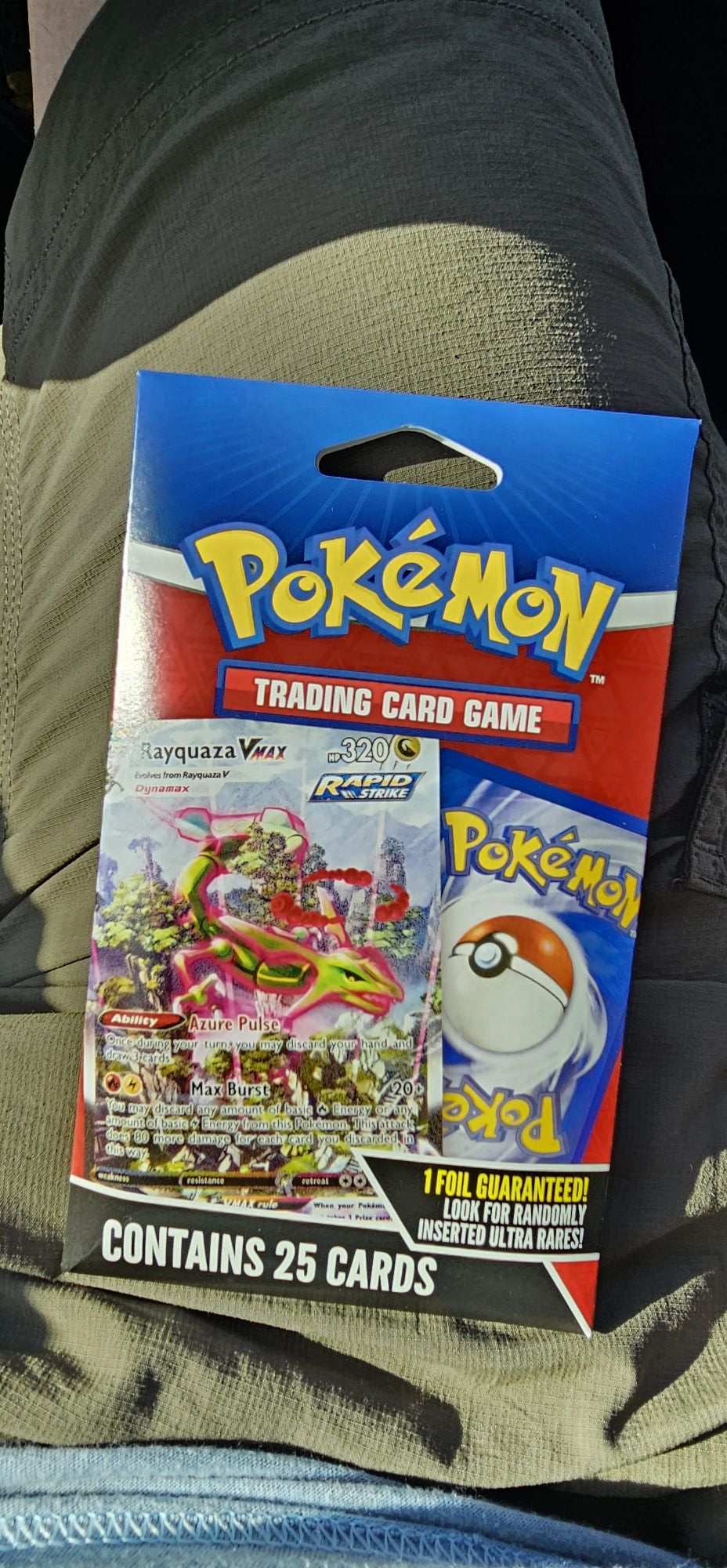 pokemon 25 cards 1 foil Random Reverse Single Cards, Lot of : Toys & Games 25 common and uncommon foil Pokemon cards Pokemon TCG: 25 Holo Cards
