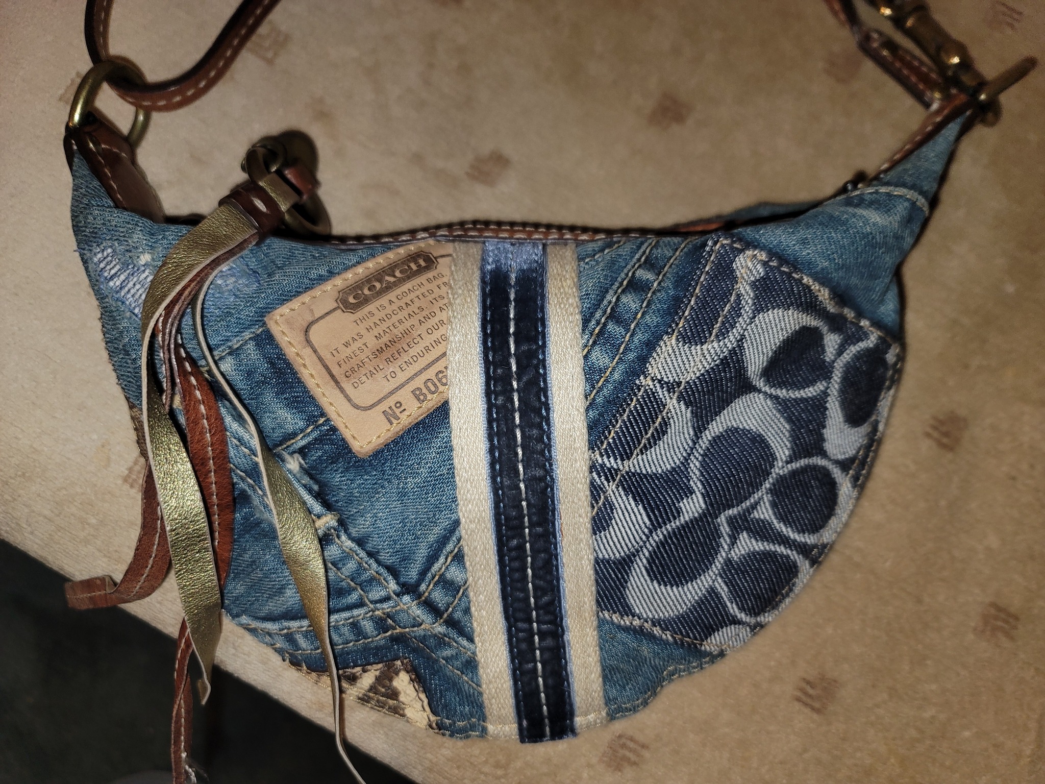 Rare 2006 Coach 40007 Denim patchwork hobo! One of my favorites 