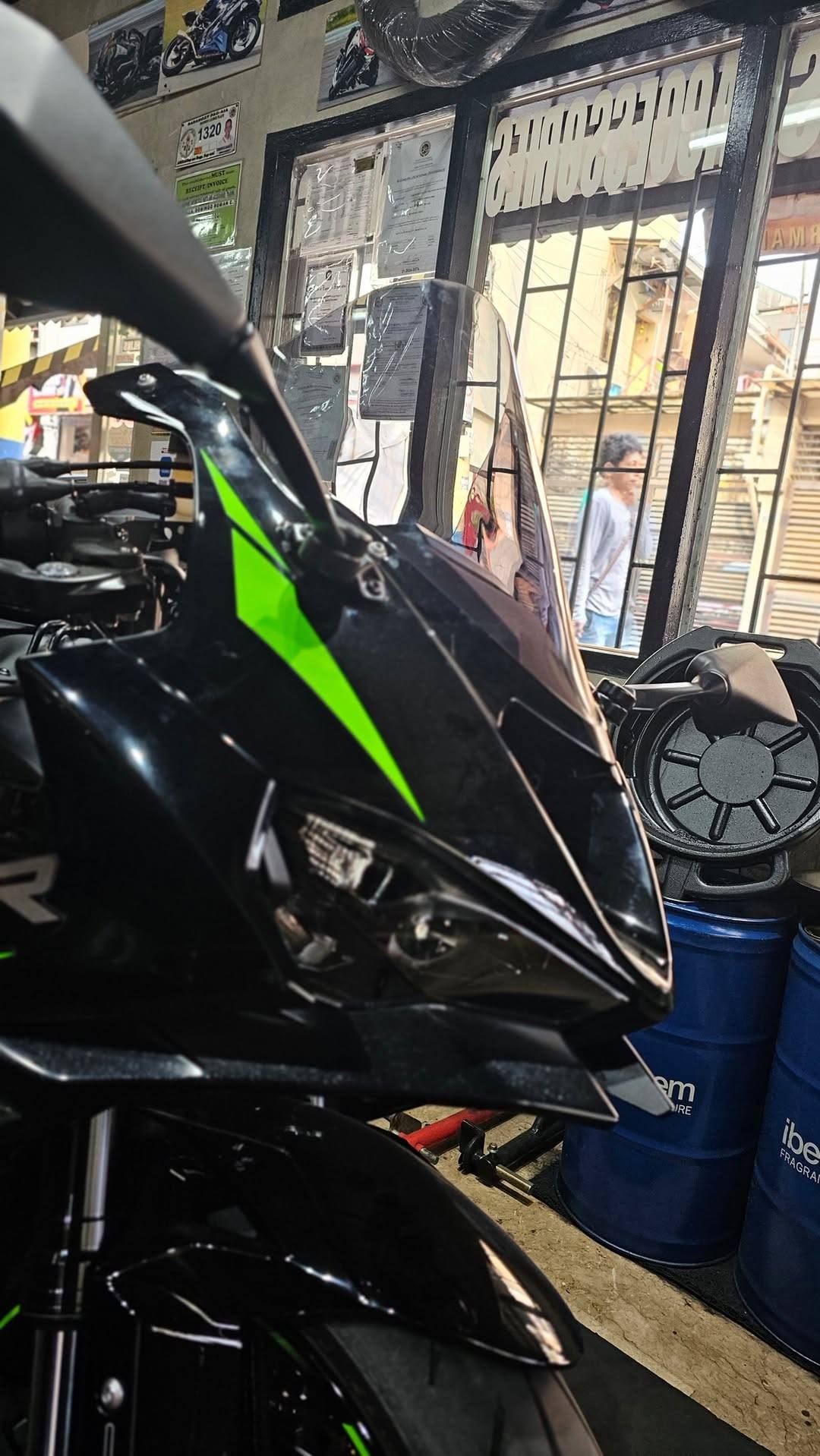 For 2024 / 2025 ZX6R Maxtec windshields are composed of advanced