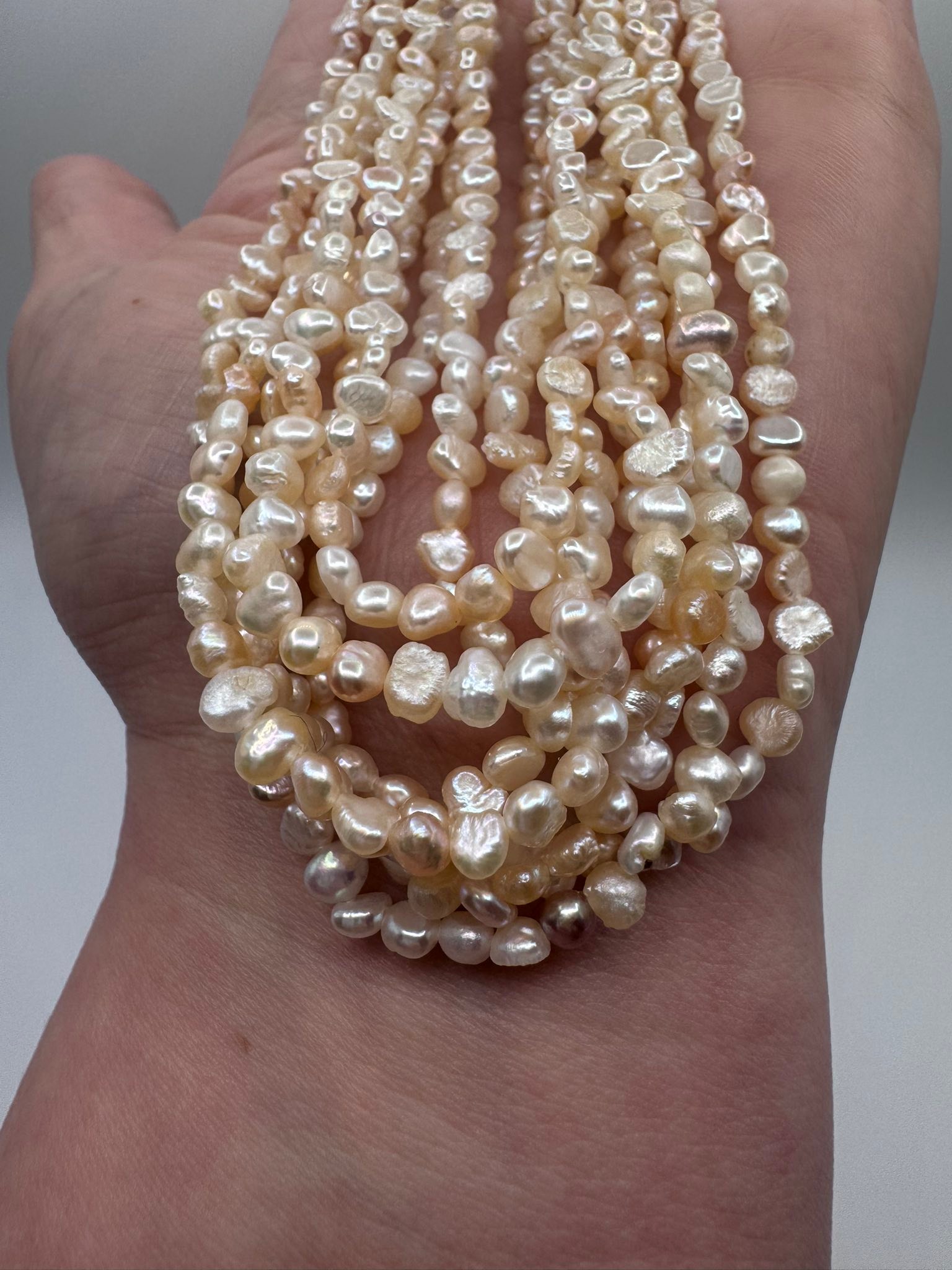 ripsalis metal baroque necklaceBaroque Pearl Metal Necklace 