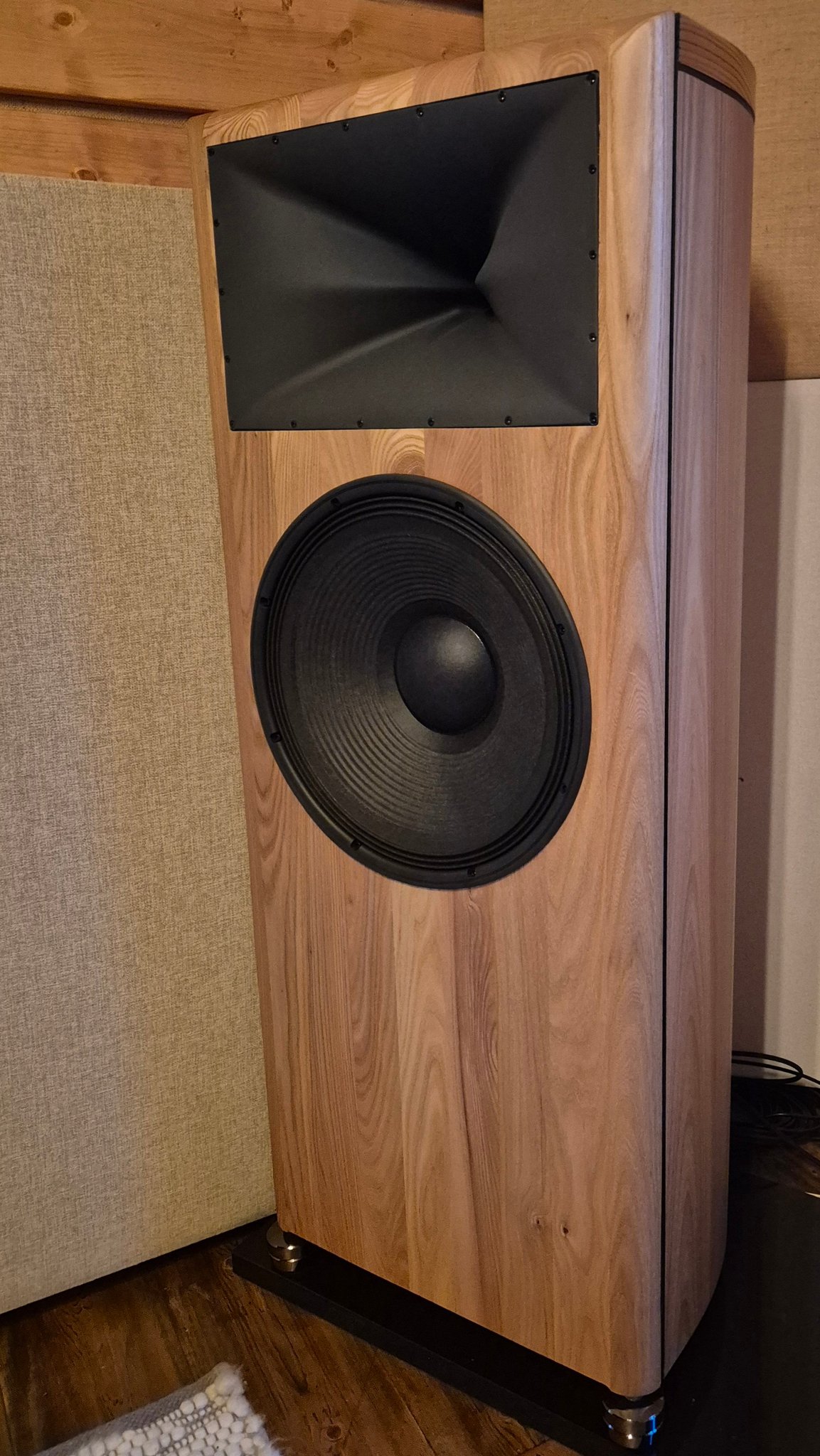 X40 x-shape horn speaker project with 18sound compression driver