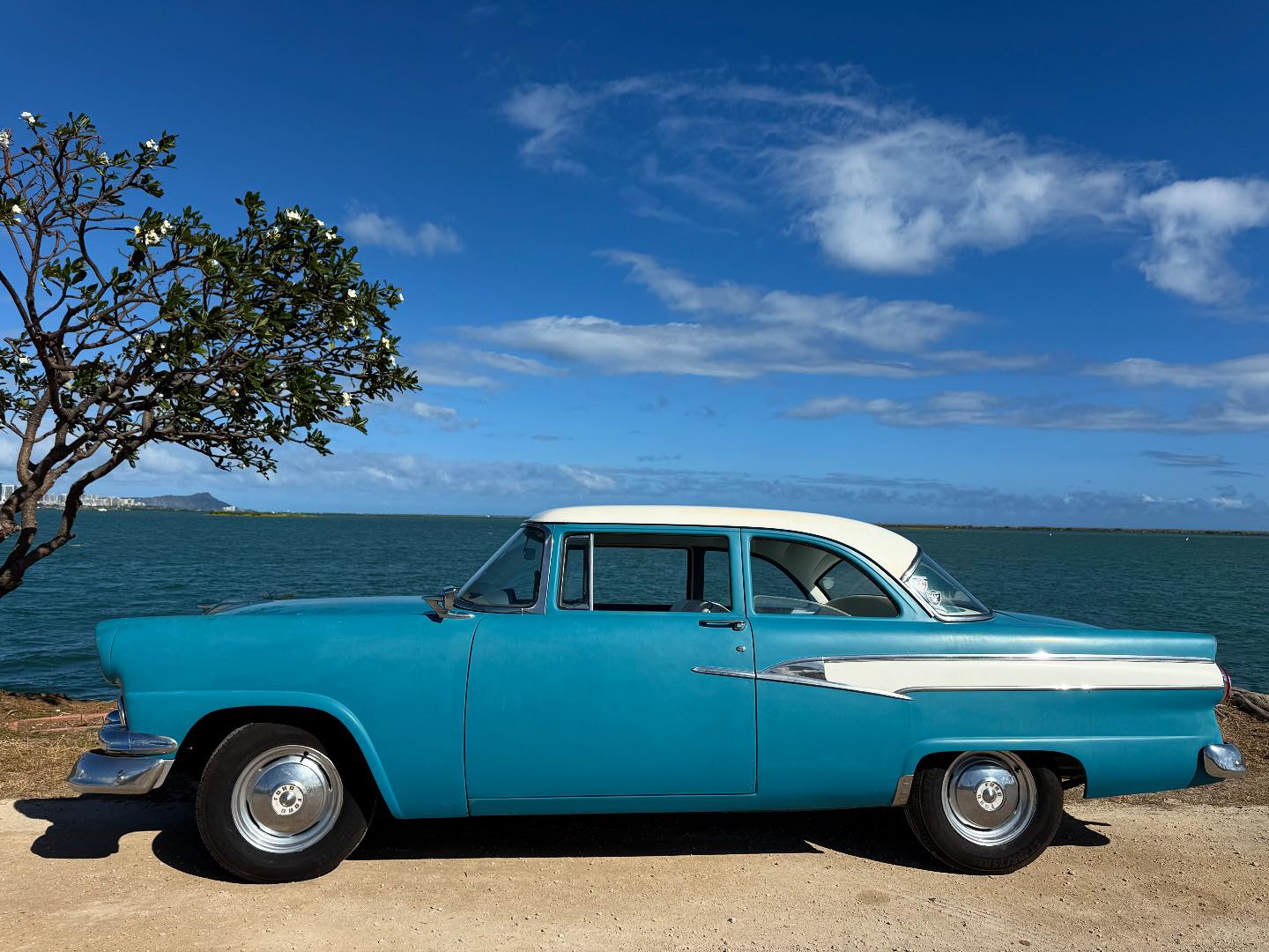 What are good classic car mechanics near Pearl City for 1956 Ford