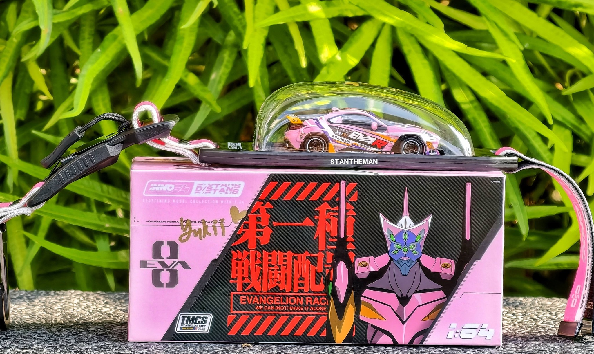 Inno64 X D/Stans Toyota GR86 Evangelion diecast review
