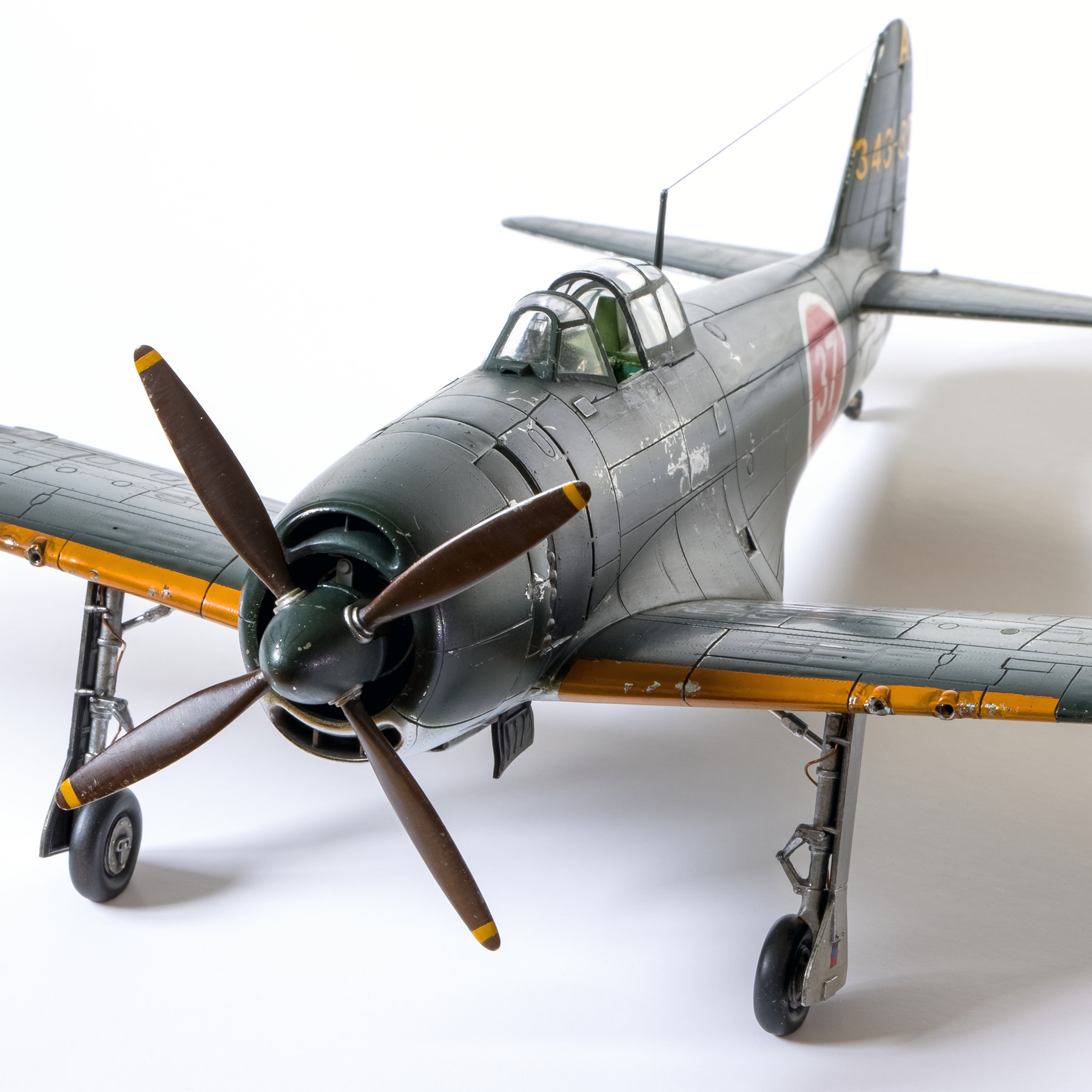 Kawanishi N1K2-J Shiden-Kai Model 21, Shōichi Sugita 1/32 Hasegawa