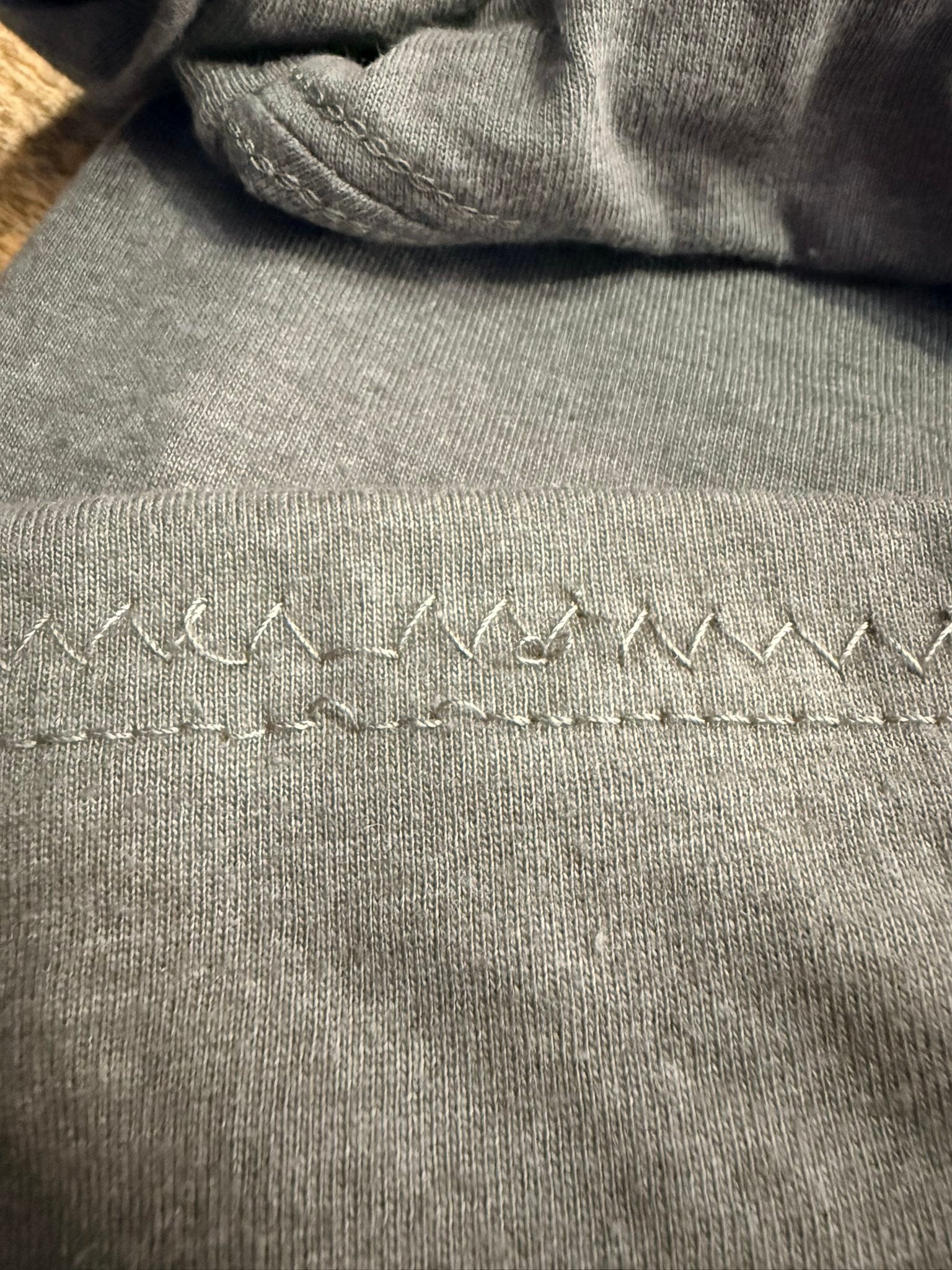 I was working on t-Shirt... i wanted to use zig-zag stitch ( ball 