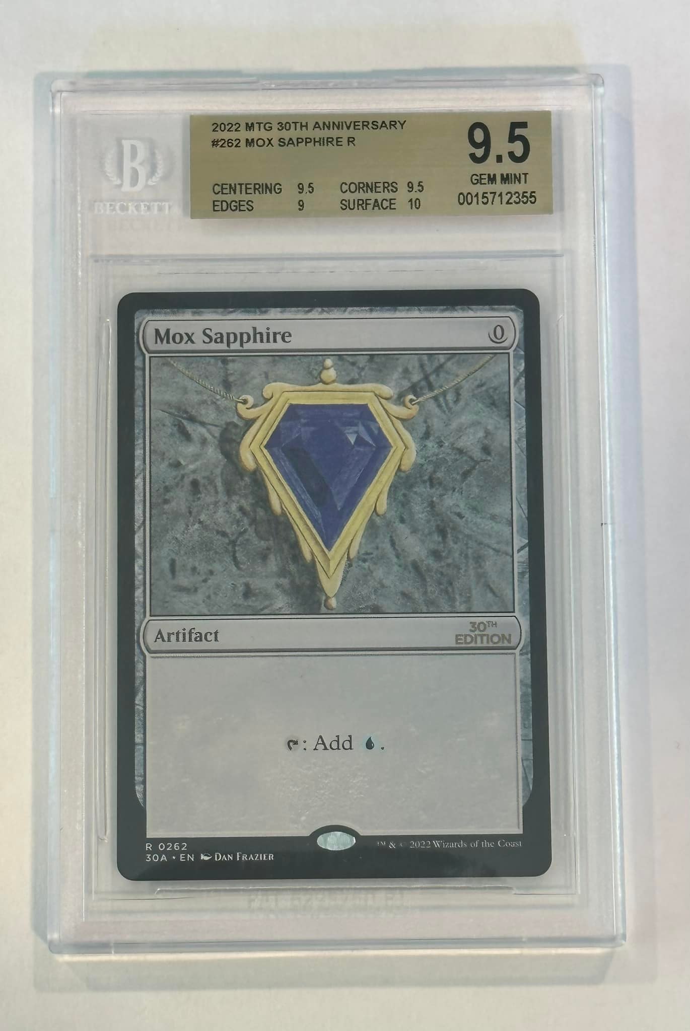Magic player buys 30th Anniversary Mox Sapphire for $500