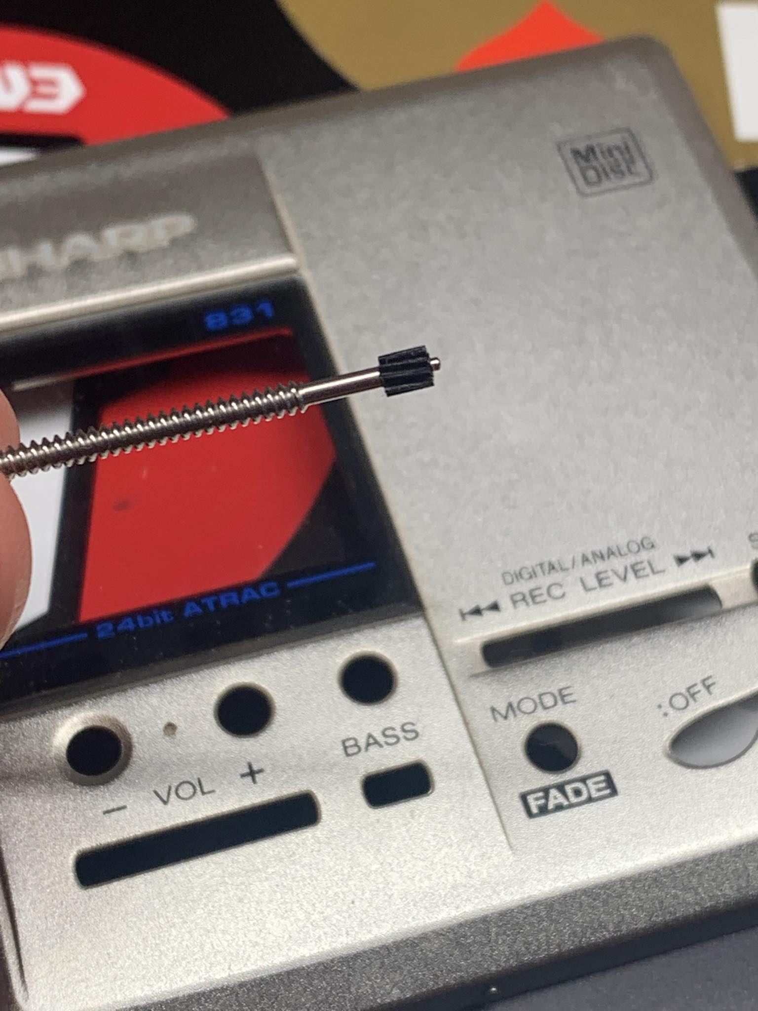 Fixing Sharp MD-MS702MK TOC error with gear repair