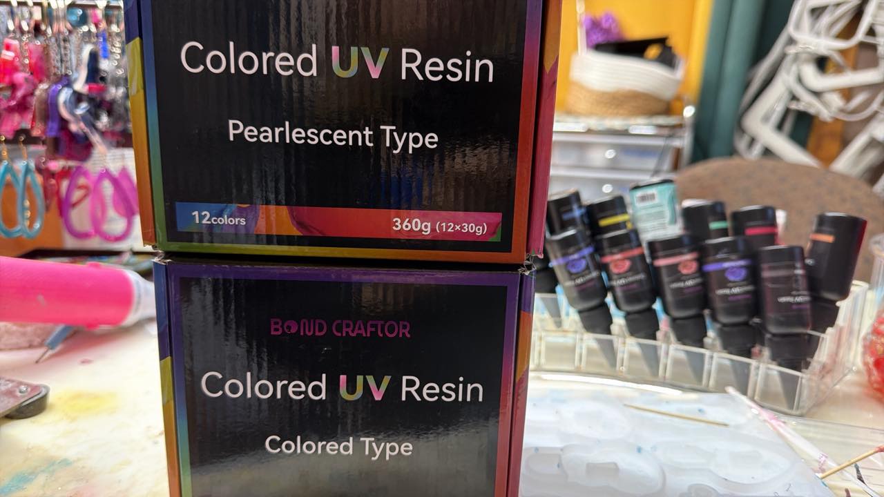 Has anyone used Glitz N' Glitter by Redacted Person Name?