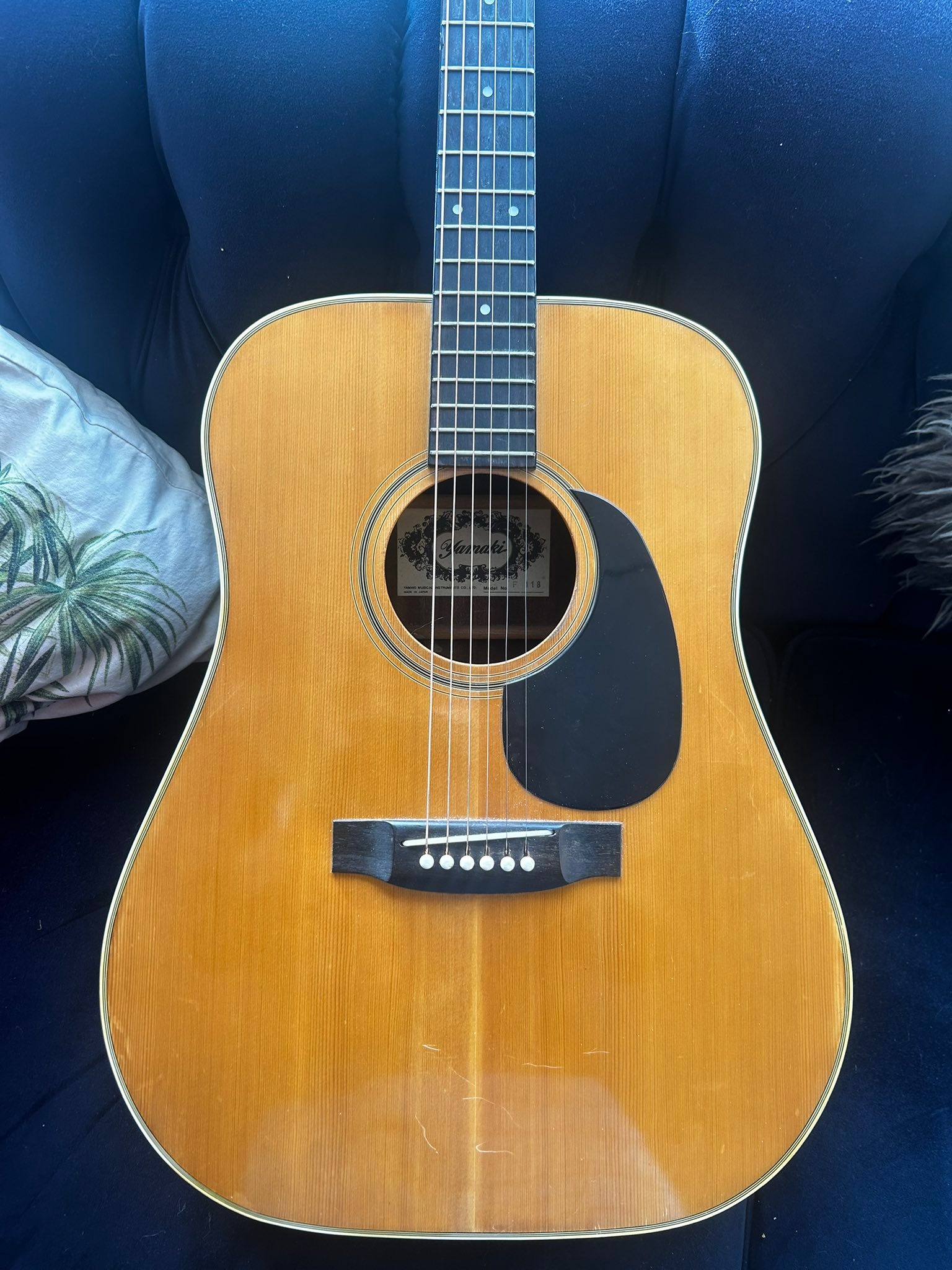 Yamaki model 118 guitar information?