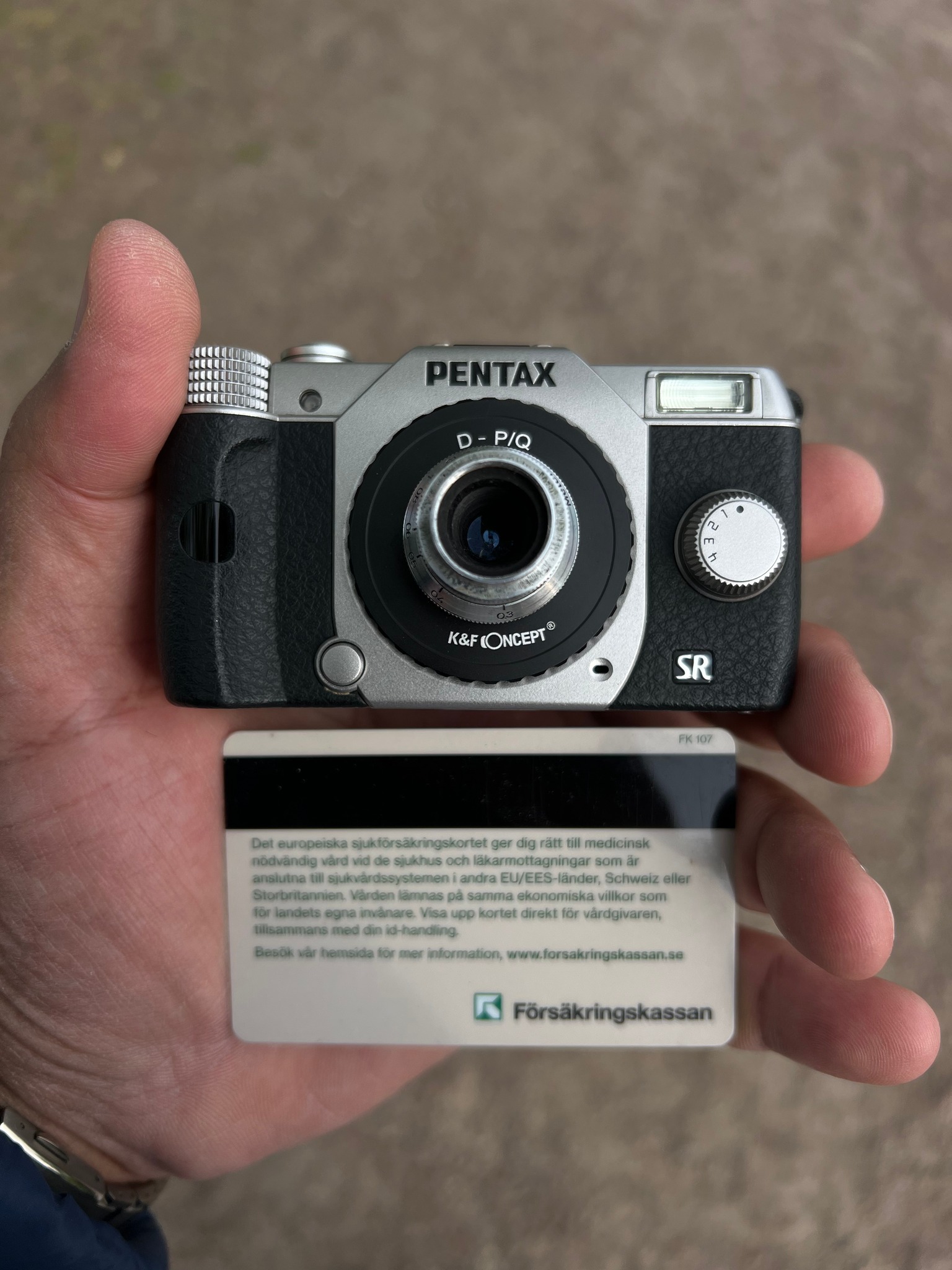 Lens. Pentax Qs1-Yashica cine 13mm f/1.4