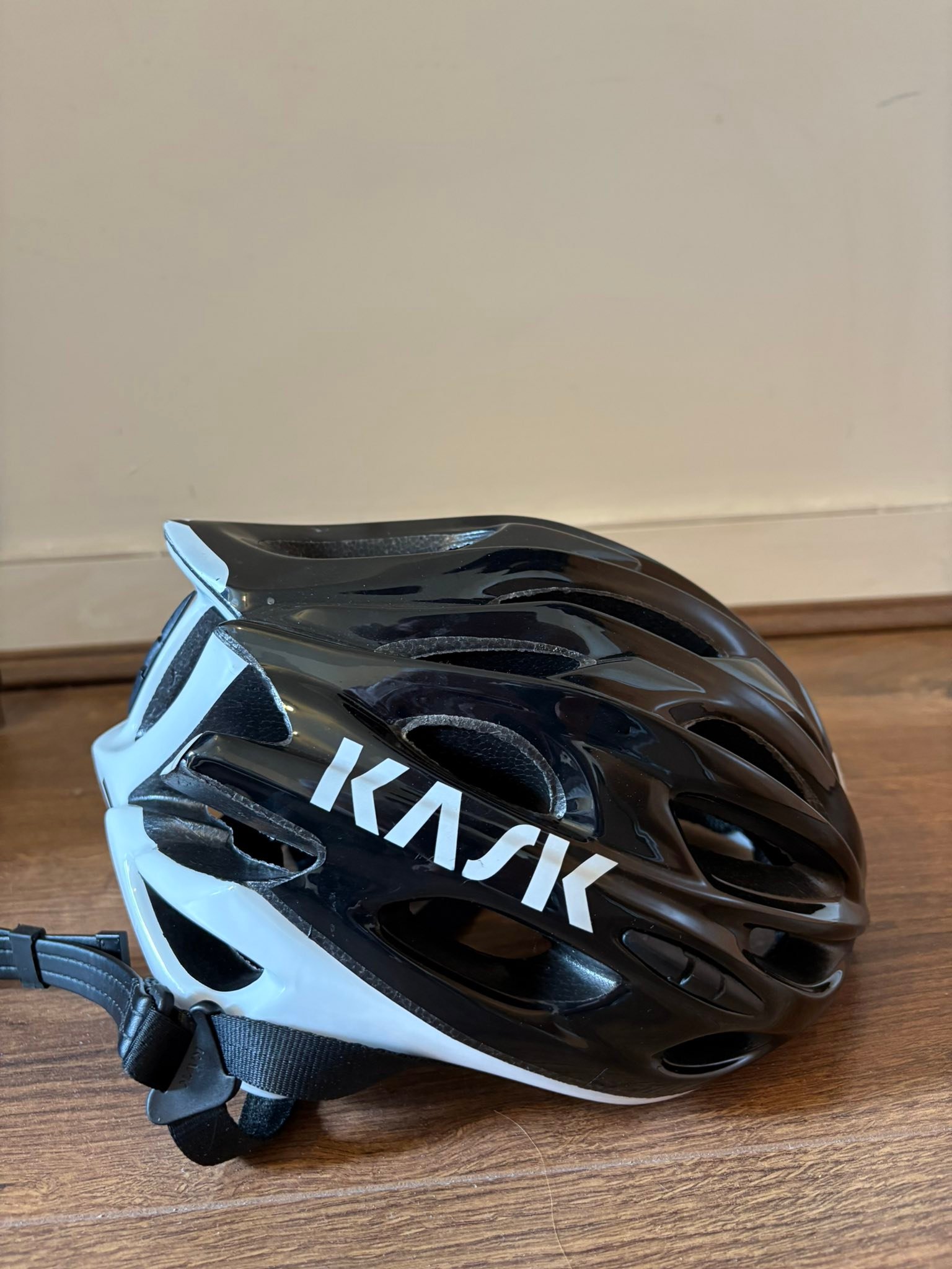 allez bike helmet Women's Half Dome Wear the famous Allez Allez For Sale - 2021 Specialized