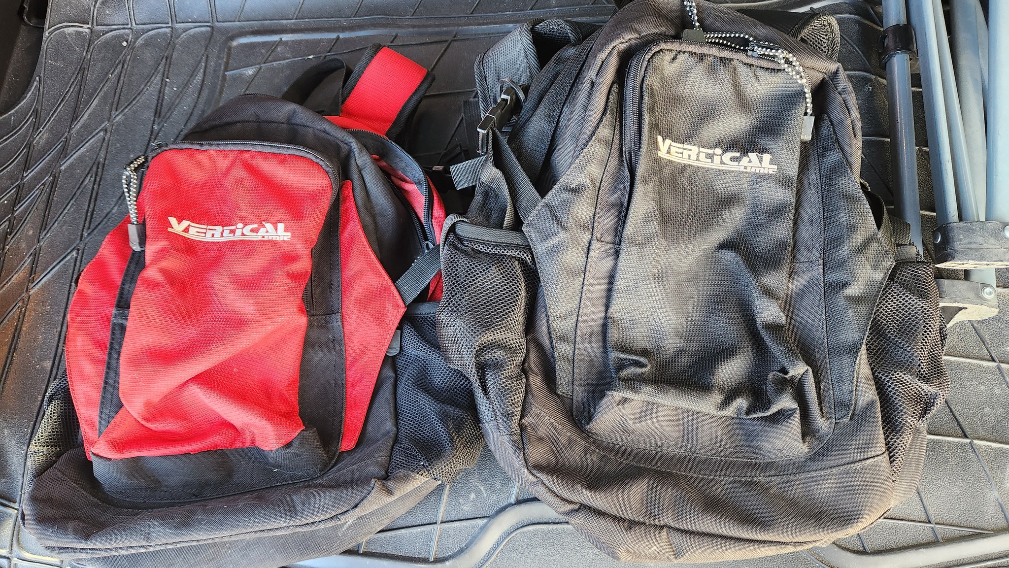 patagonia backpack facebook Refugio Daypack 26L The Refugio Daypack 32L from Patagonia is a versatile and spacious backpack Where to find small vertical