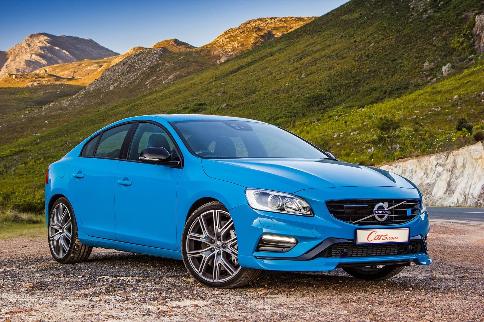 Which engine should I choose for a Volvo S60 Polestar project?