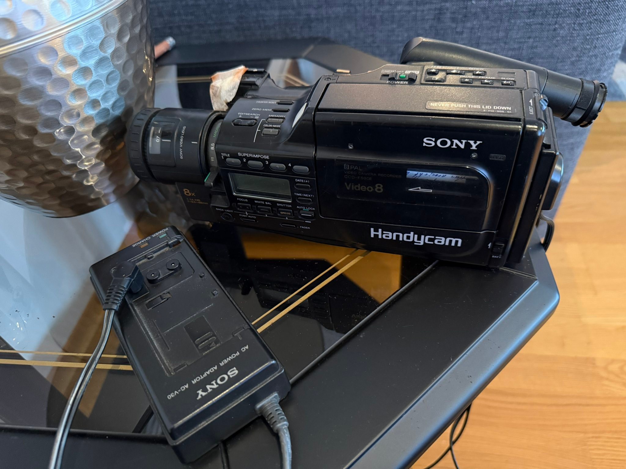 How to fix a stuck cassette in a Sony Handycam