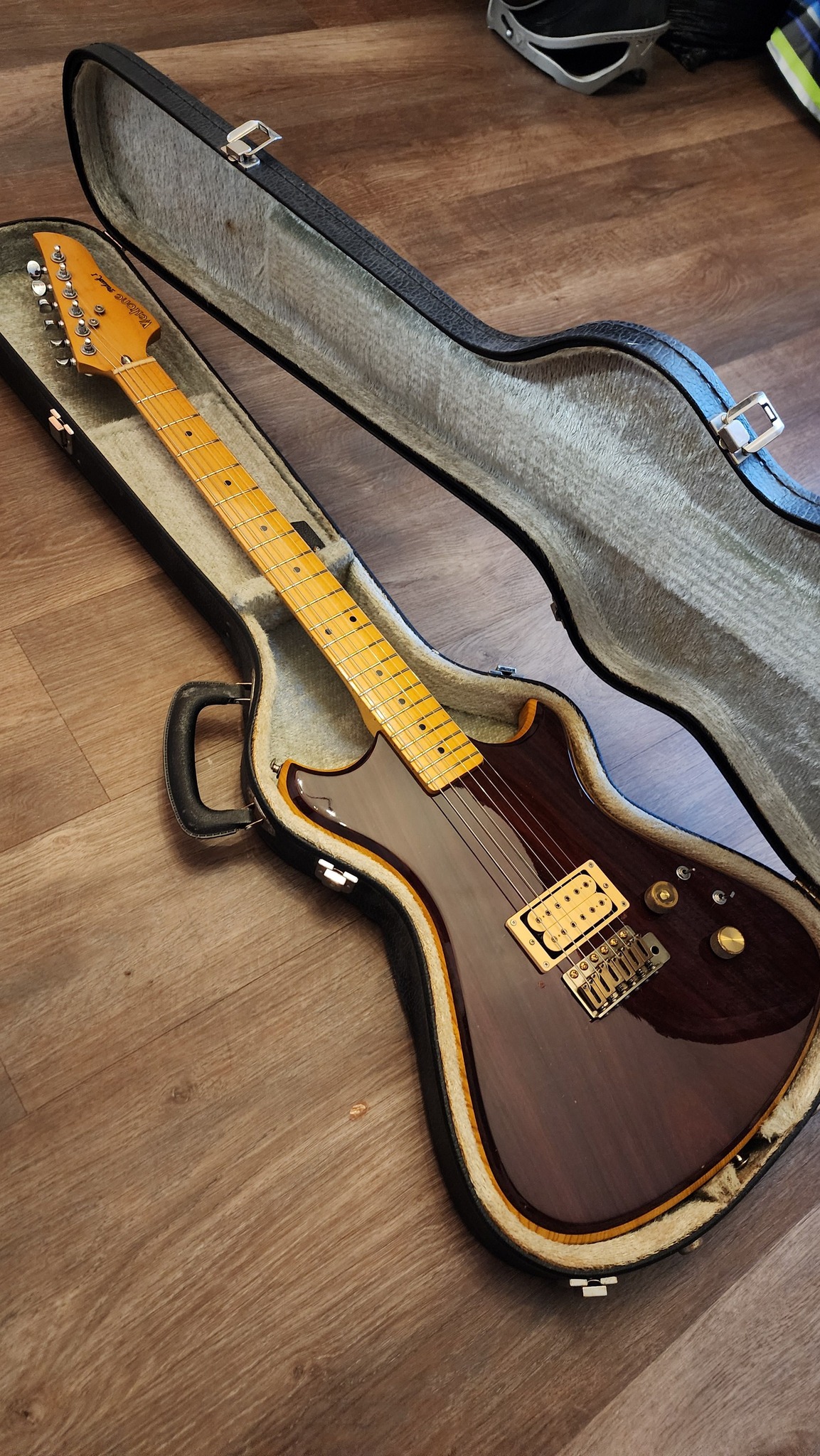 1982年 Westone Paduak I Version2 Westone Paduak guitar version 2