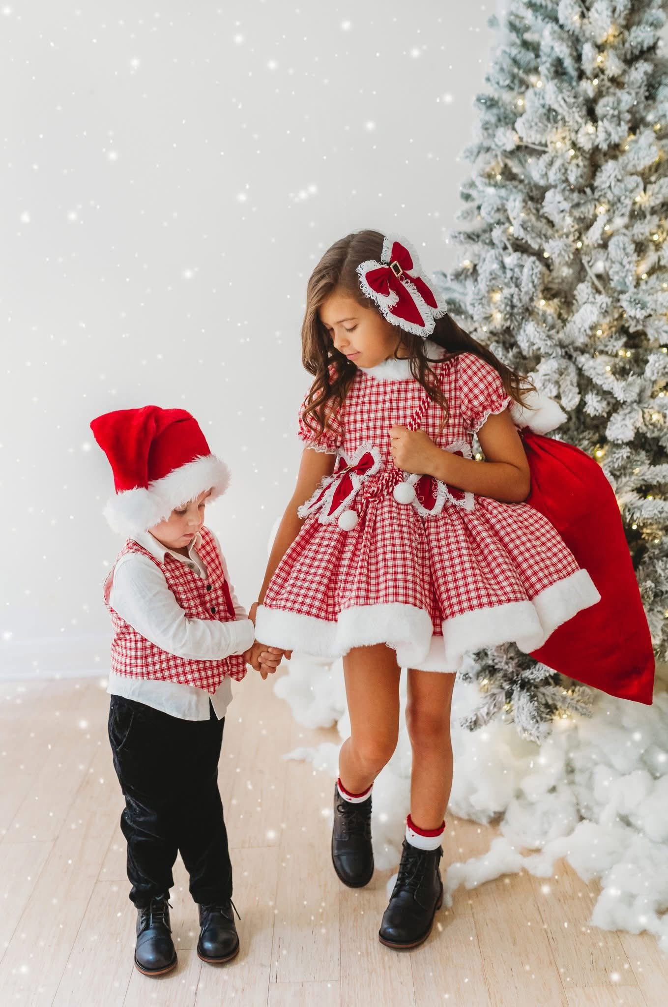 Claus & Co holiday clothing collection for kids display picture 1
