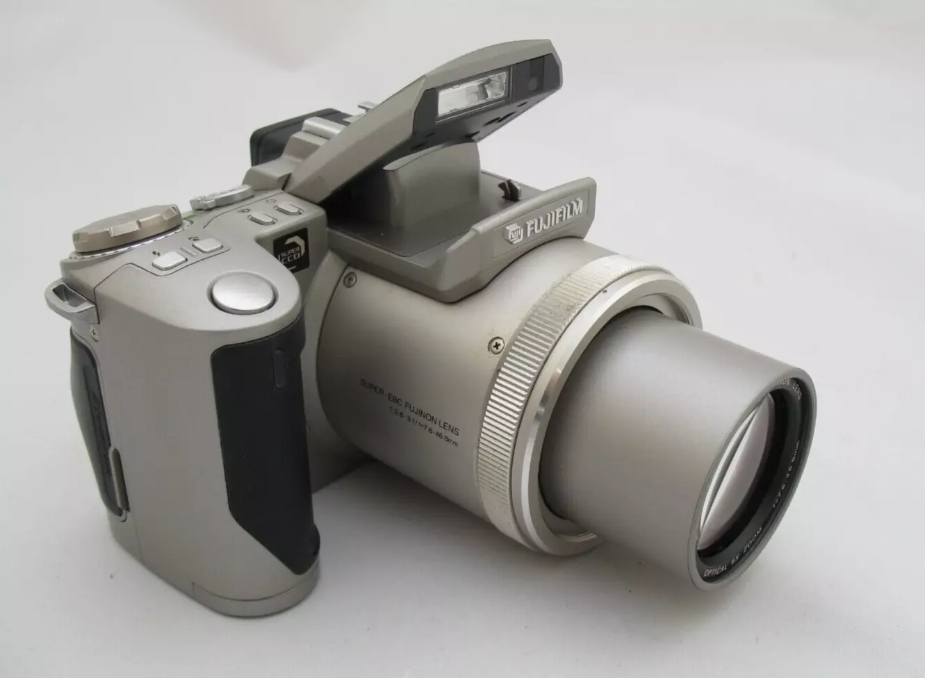 Finepix 4900Z -The good news is that the images are very film-like 