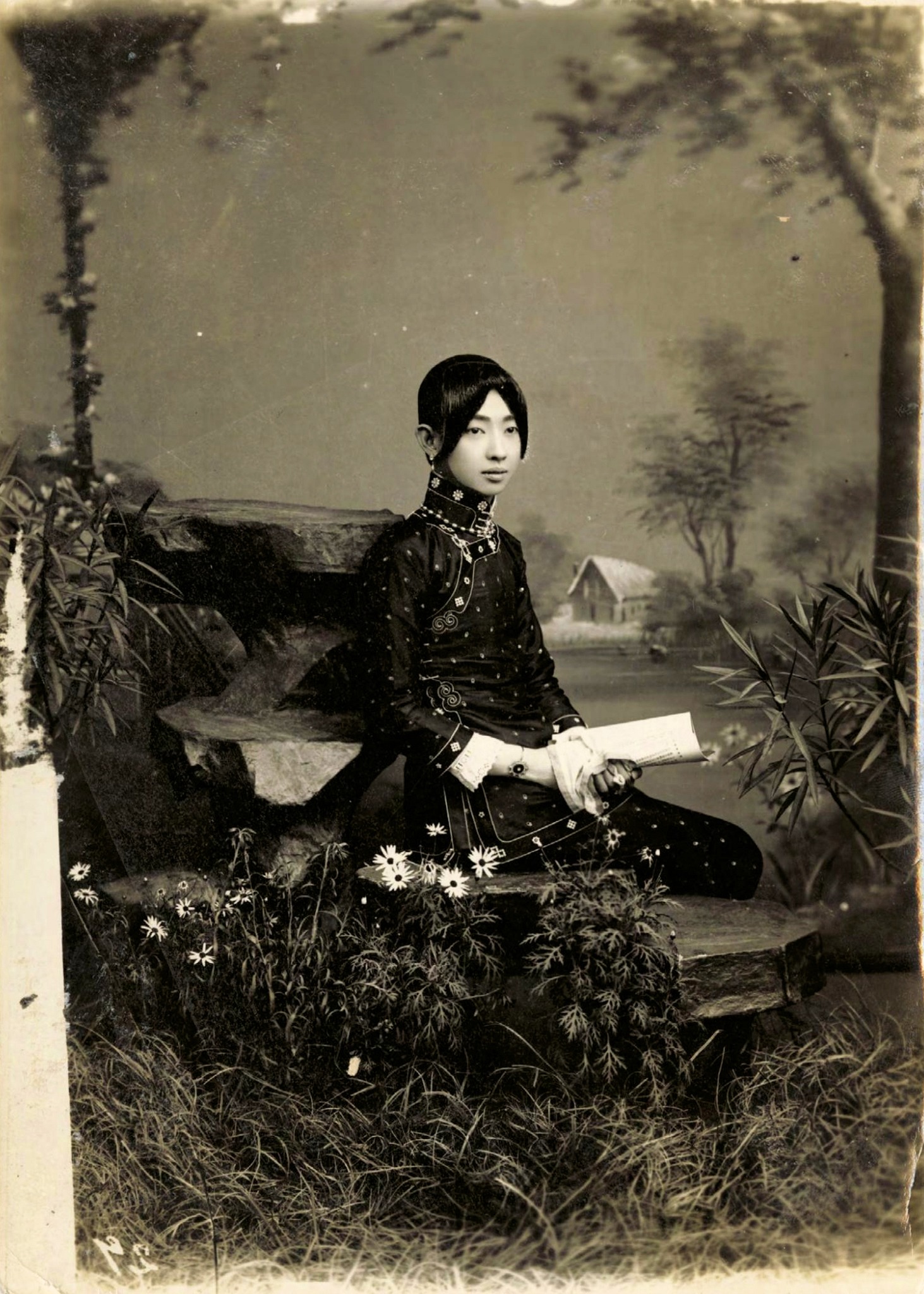 1916 梅蘭芳《一縷麻》飾演林紉芬**😄 （Photo credit: 北京泰康美術館