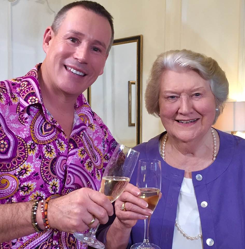 Craig - One of the greats of British stage and screen has gone. Dame ...