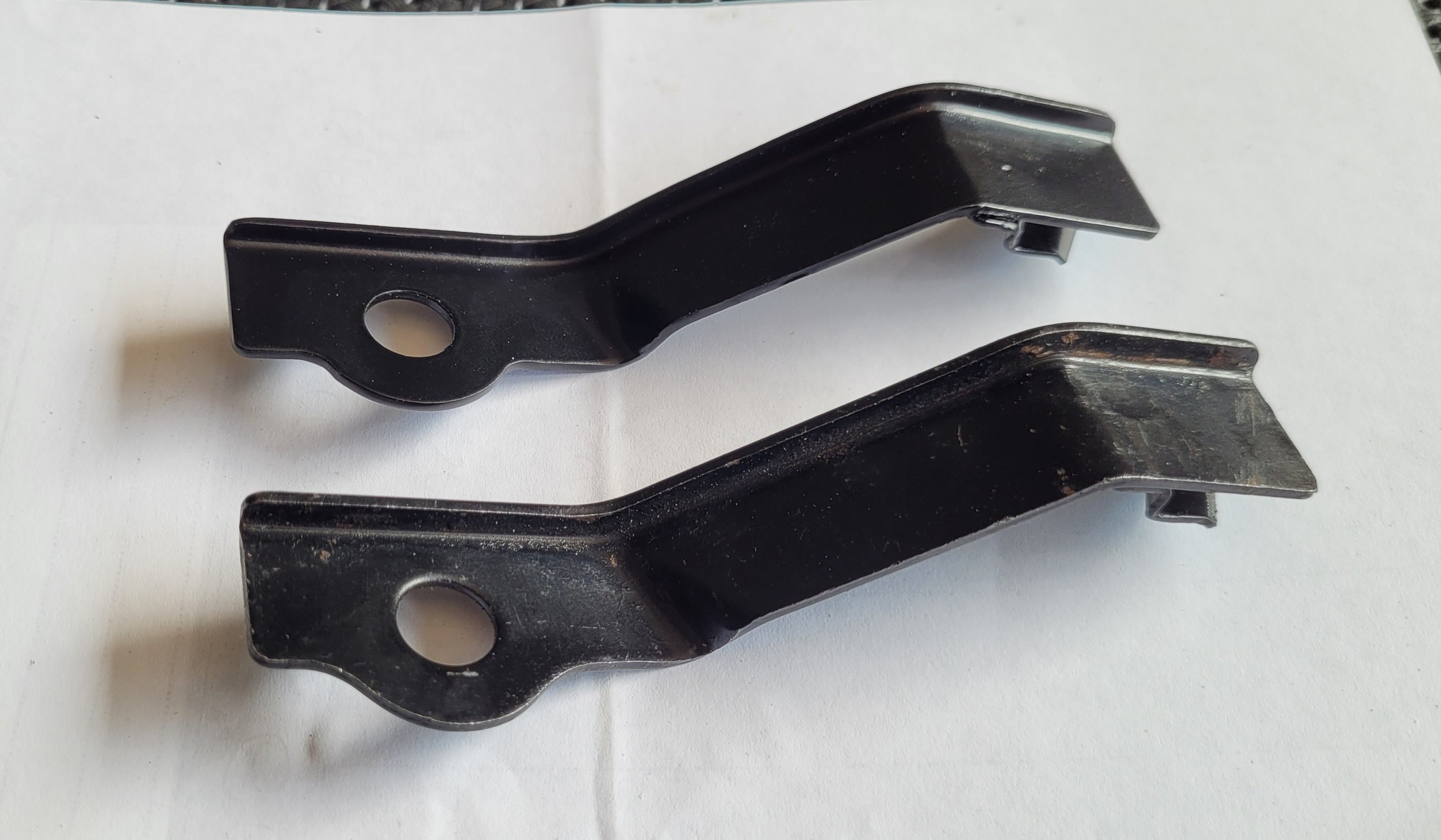 natea☺︎ Kawasaki Z1100R and Z1000R chainguard brackets for sale