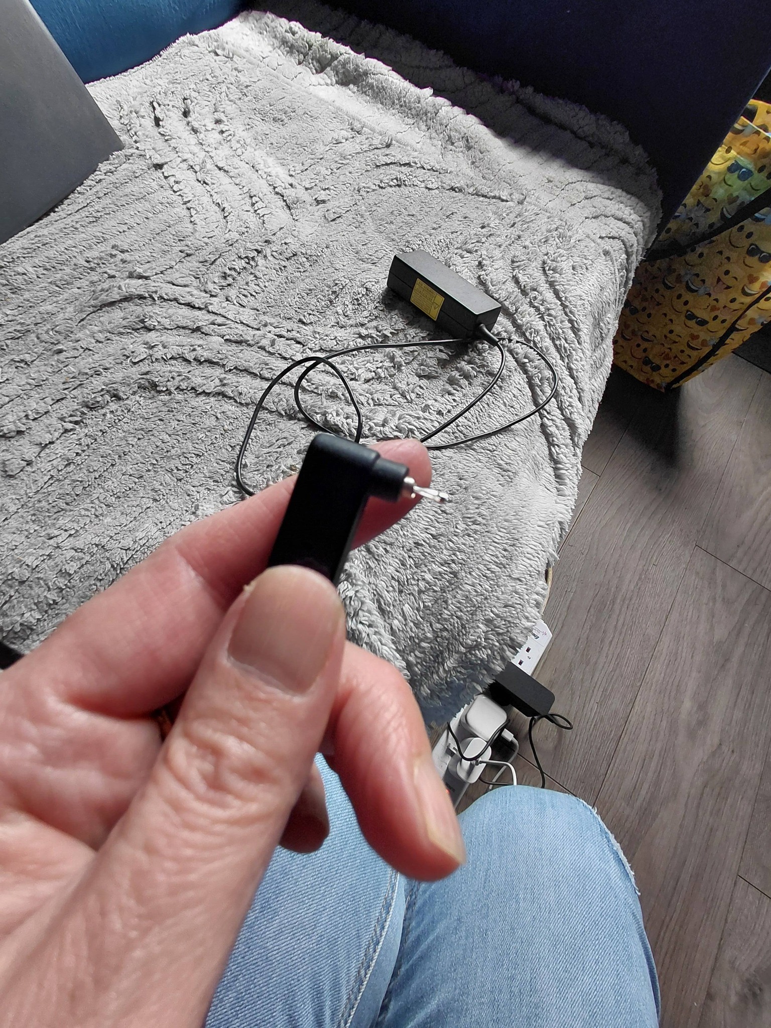 how to get smok nord 4 off power lock turn smok nord 4 power lock turn off Flavour-Peppermint Flavor:OMG B Burst worst vape flavor The