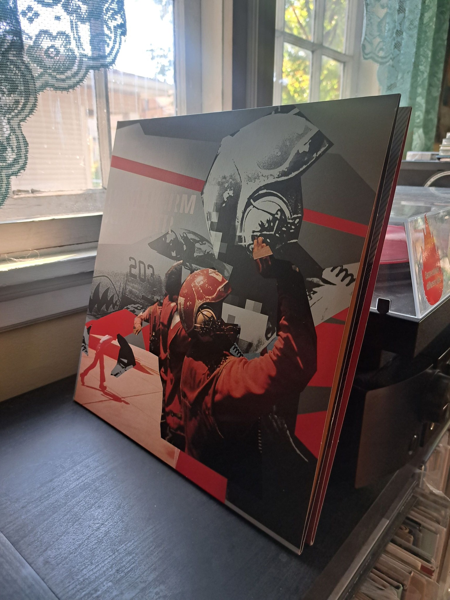 Primal Scream – XTRMNTR Subvert Normality
