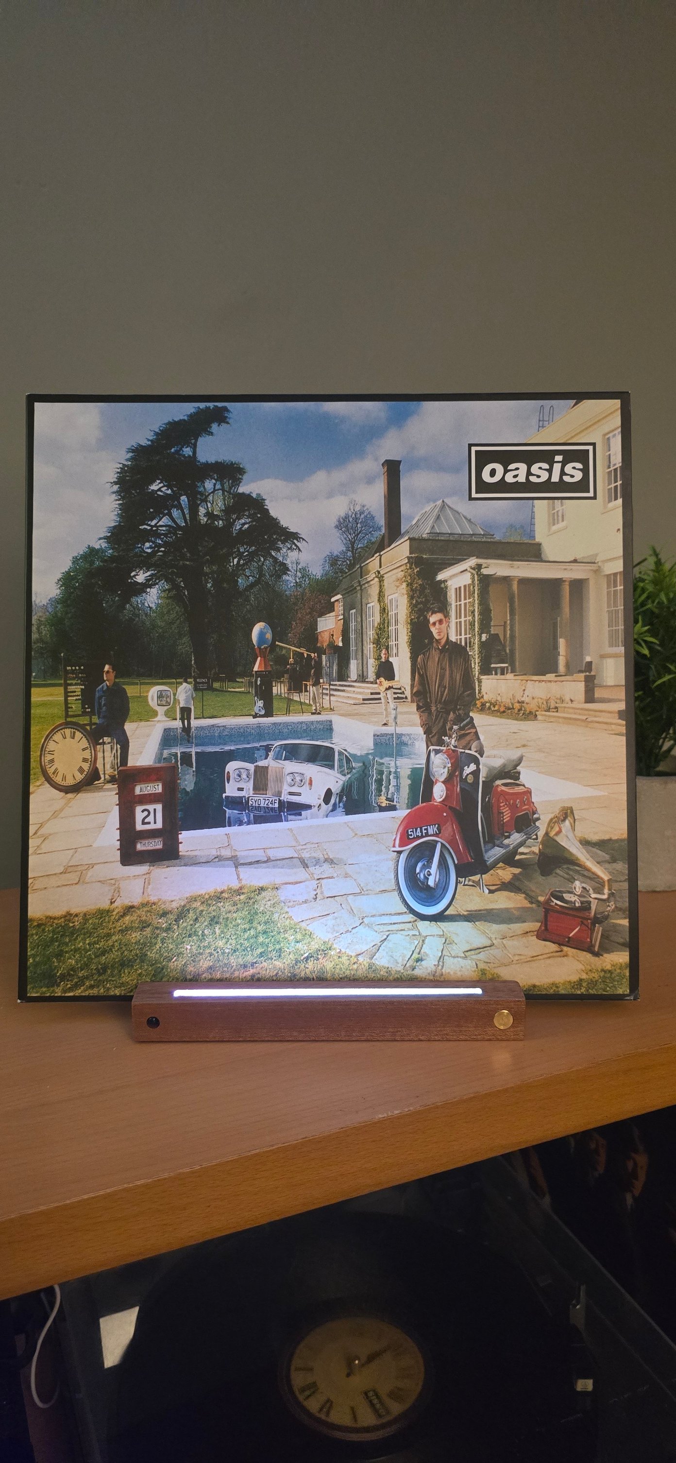 Oasis - Be Here Now. Earls Court 1997 ?