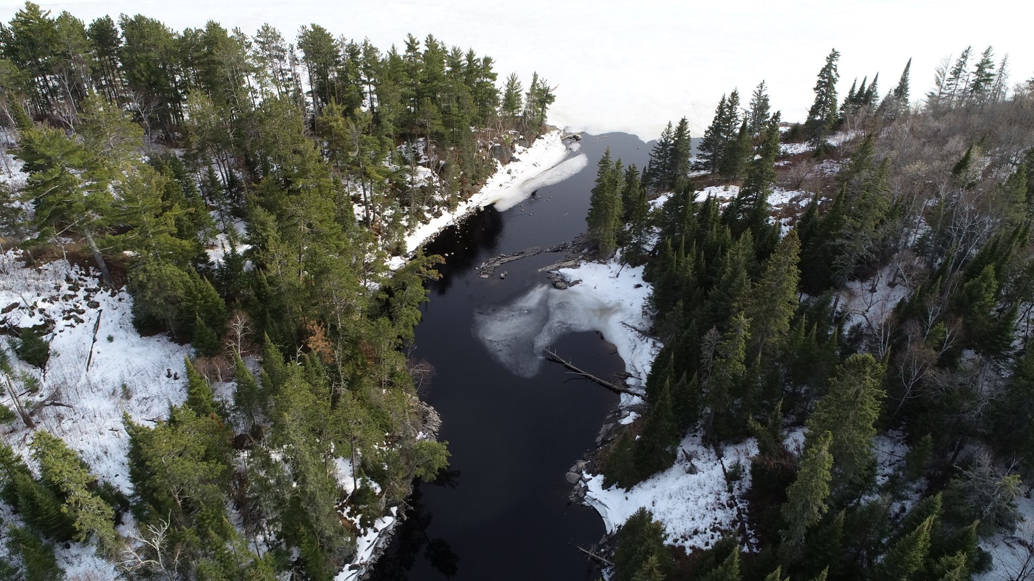 Tomahawk Resort - The mouth of Blueberry Inlet. This pretty much stays ...