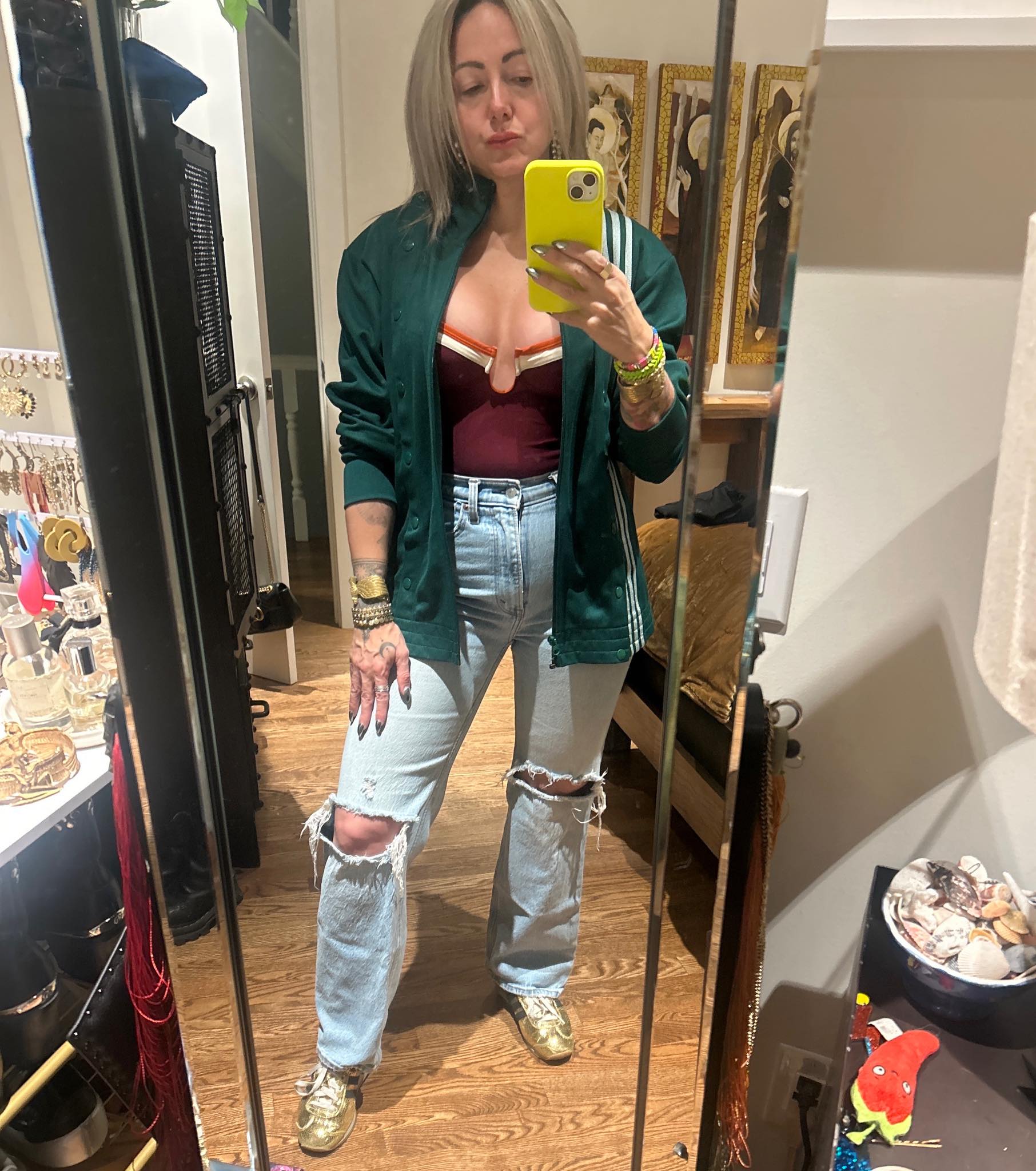 Albina Mavriqi in #adicolor DENIM JUMPSUIT 🔥 A SHORT DENIM