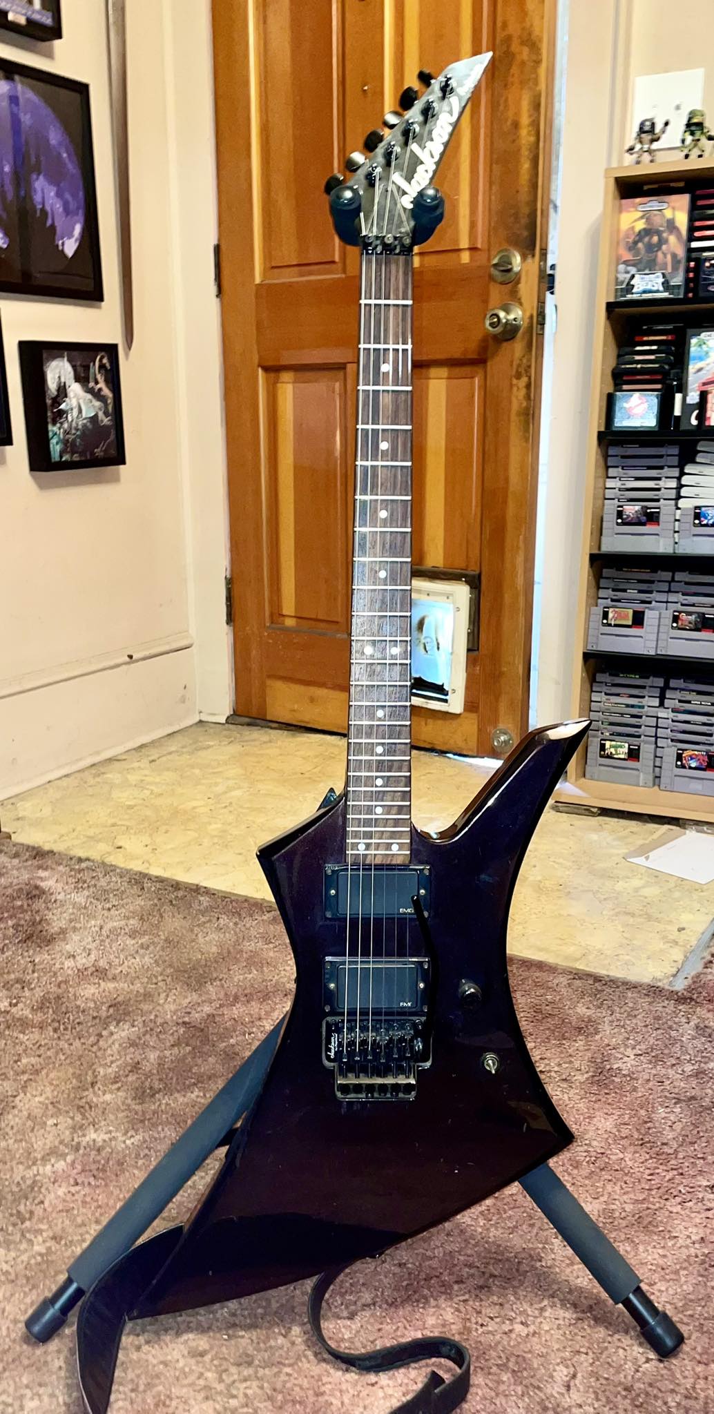 Jpax's Japanese Jackson Kelly guitar with Seymour Duncan pickups