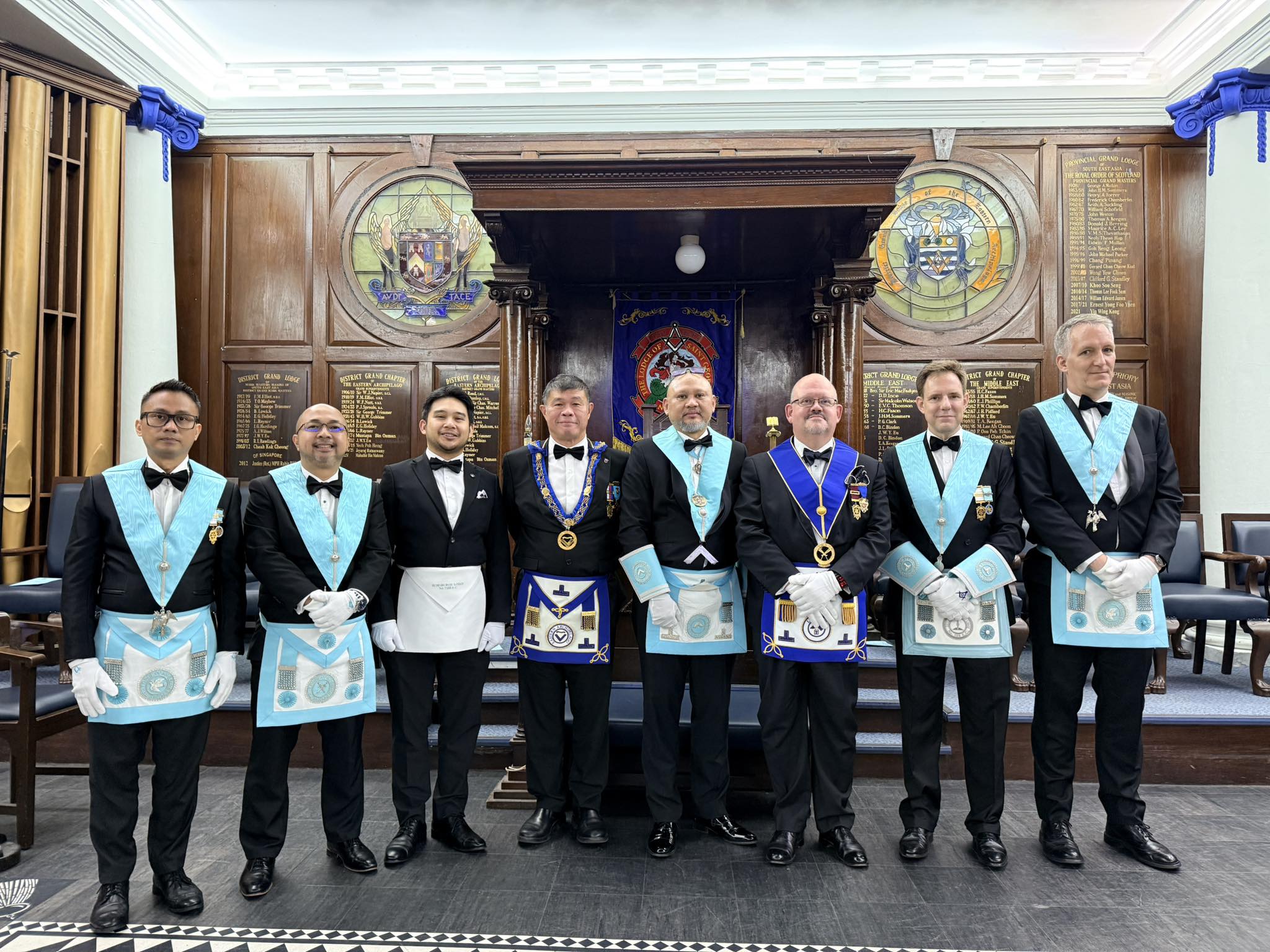 masonic ladies night dress code ladies' celebration in London AJEEOSS23_R1