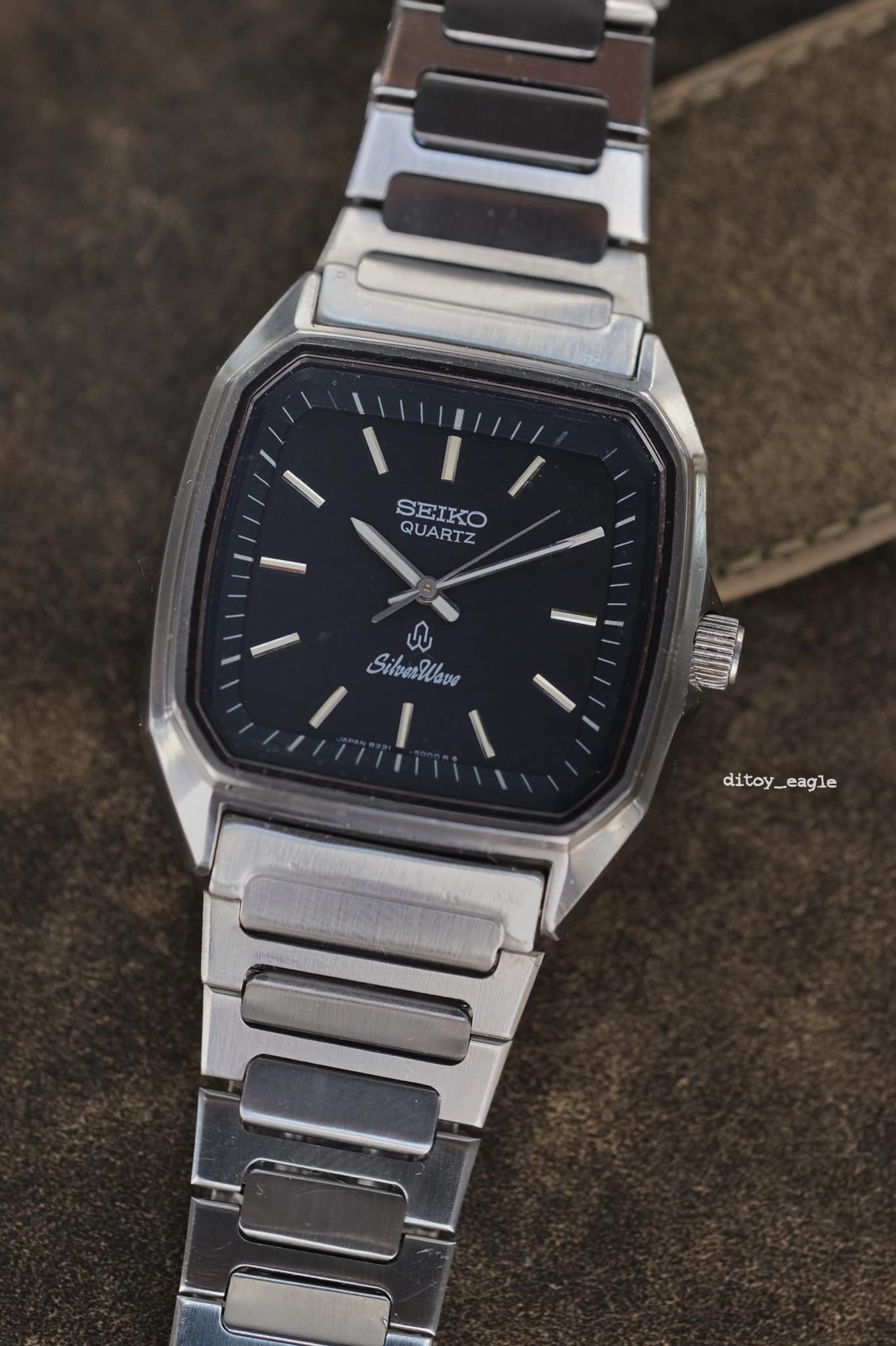 Seiko Silverwave 8221-500A dated March 1980