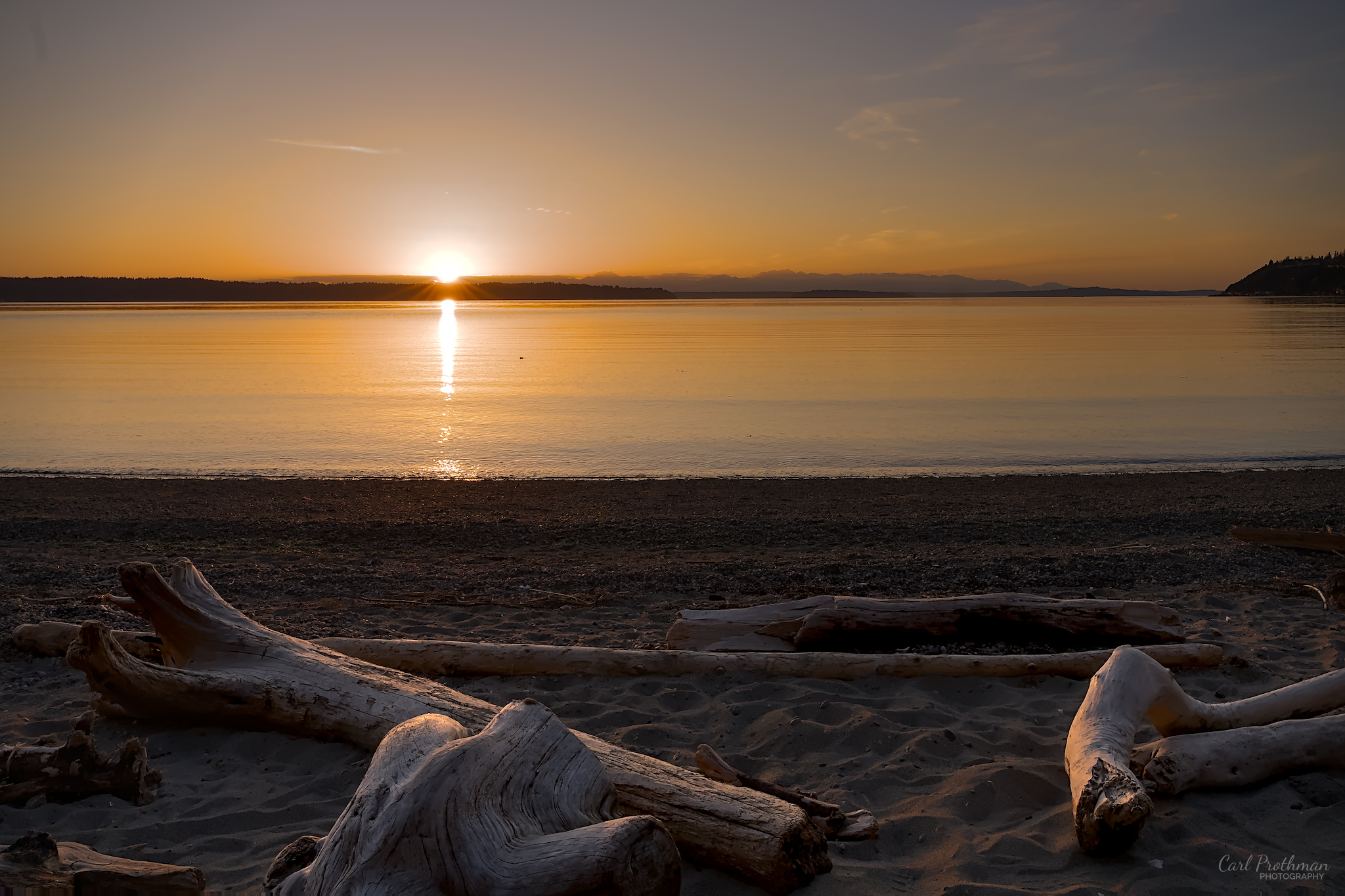 Golden hour at Seahurst Park on Puget Sound | Seattle, WA