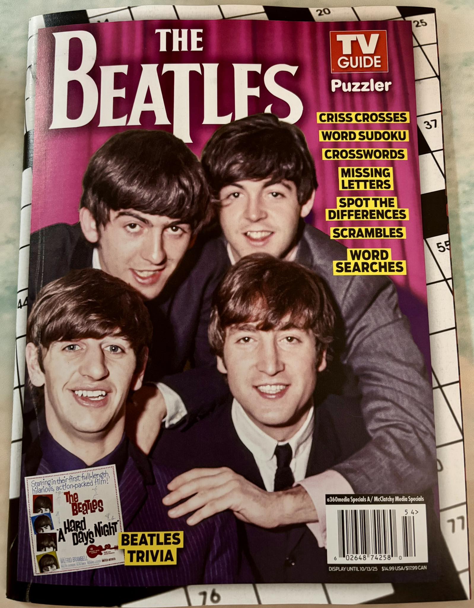 Check out this Beatles Pop-up book from 1985 📖🌈 I can't believe