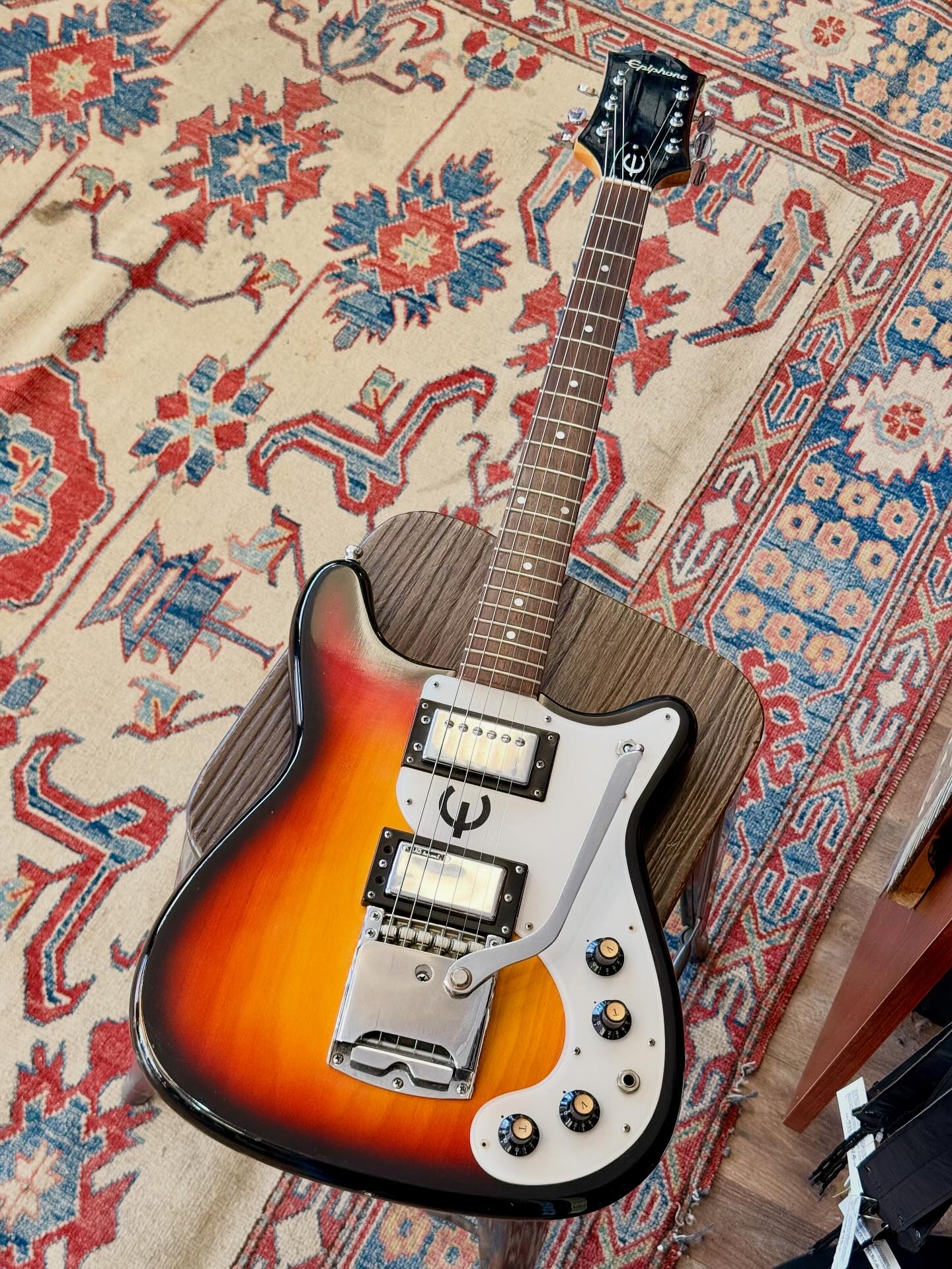 1976 Epiphone Wilshire guitar with Bigsby installation