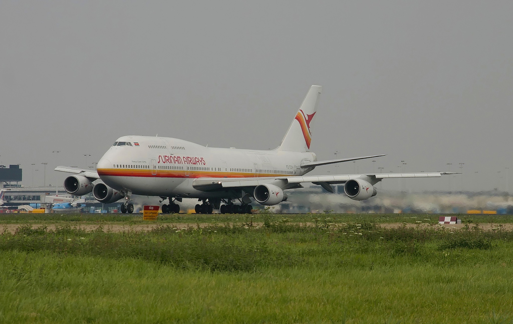 Il Boeing 747-306M di Surinam Airways PZ-TCM 
