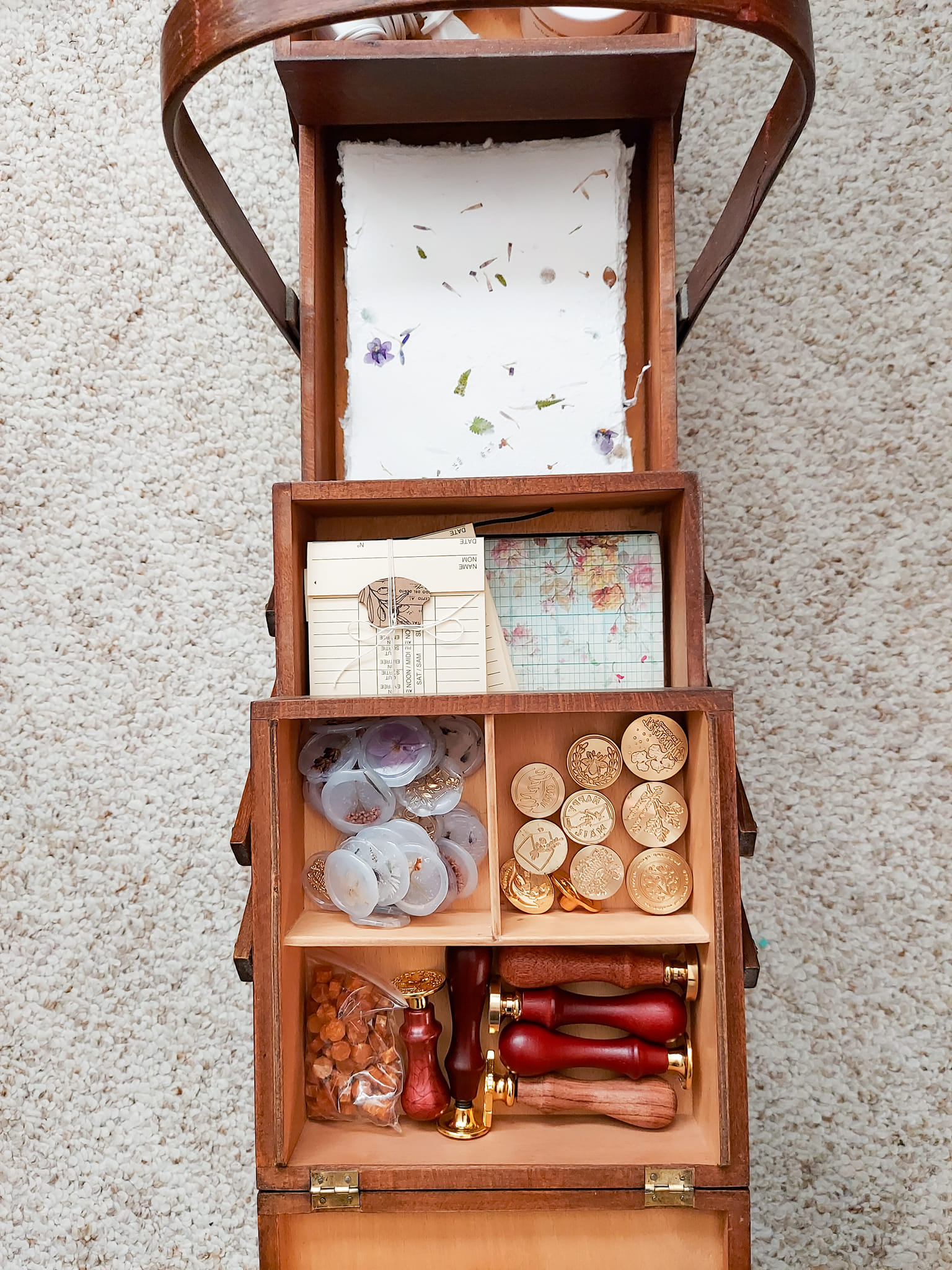 Using accordion sewing boxes for storage display picture 1