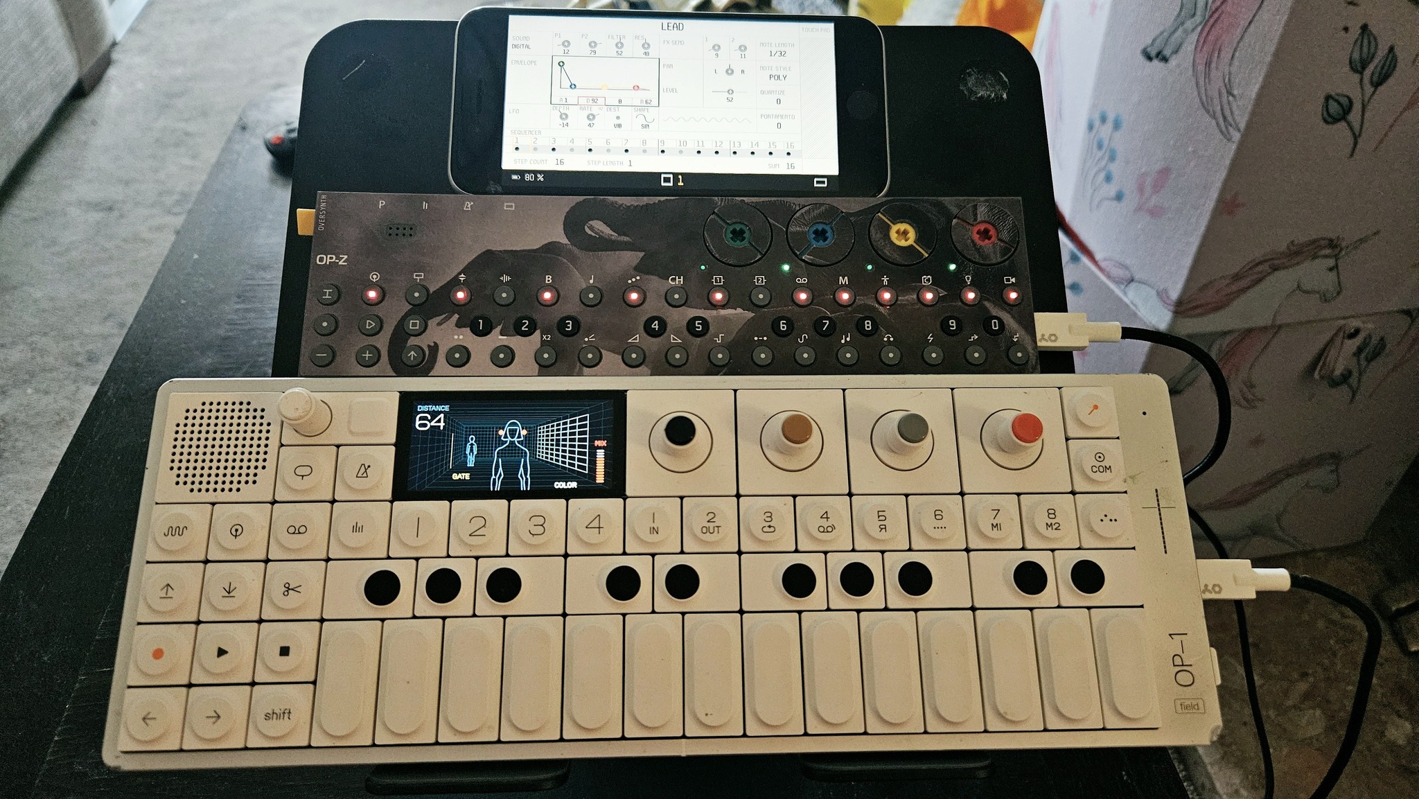 This is a great little setup. 🎛🎹📱