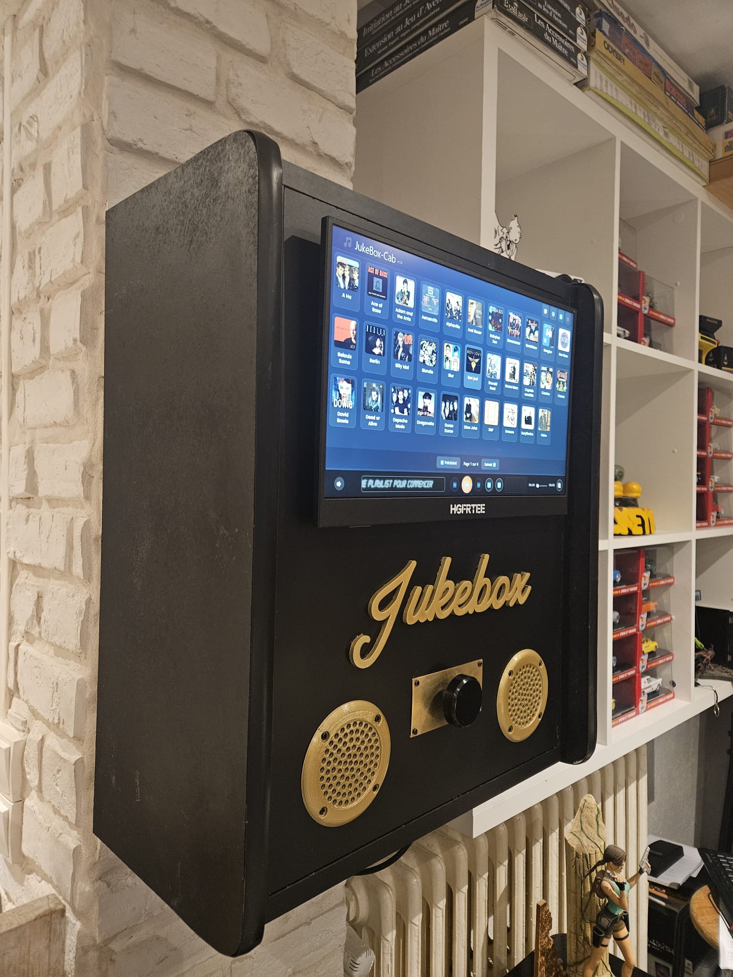 DIY Juke-box | Petit projet jukebox fait avec des restes de planche, un ...