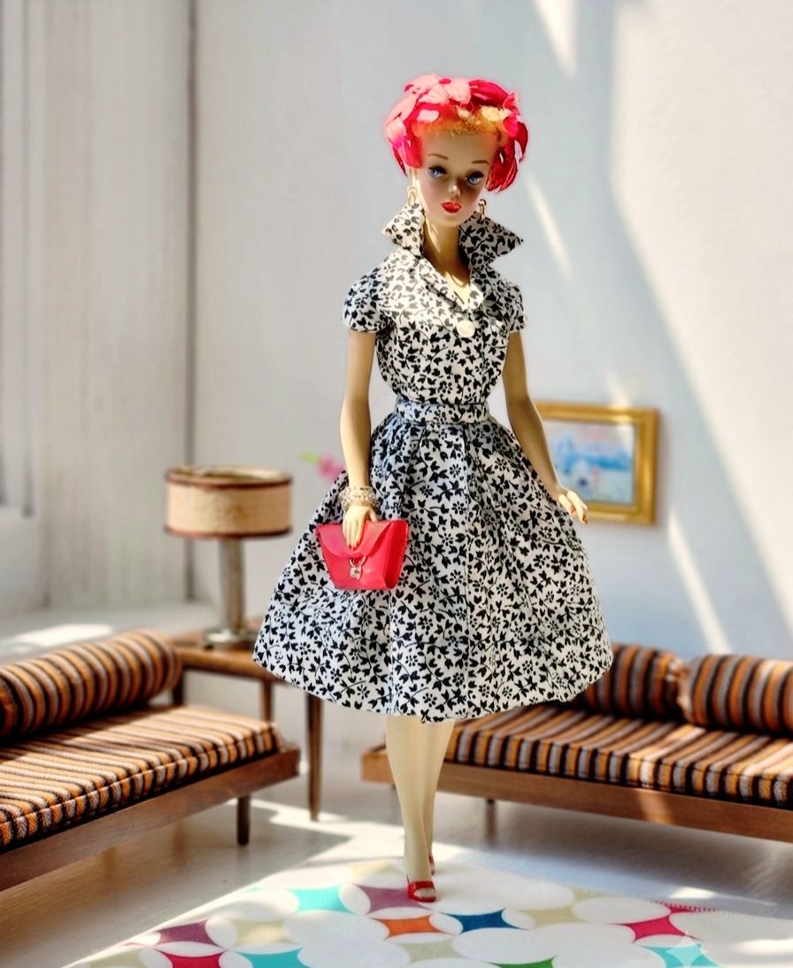 barbie fashionista white dress red flowers 1960s Fashion PAK #3 ponytail doll in black-and-white floral print outfit with accessories Doll cannot stand alone Simple Short Mermaid Off Formal dresses for preteens Size:u 14 Teresa doll