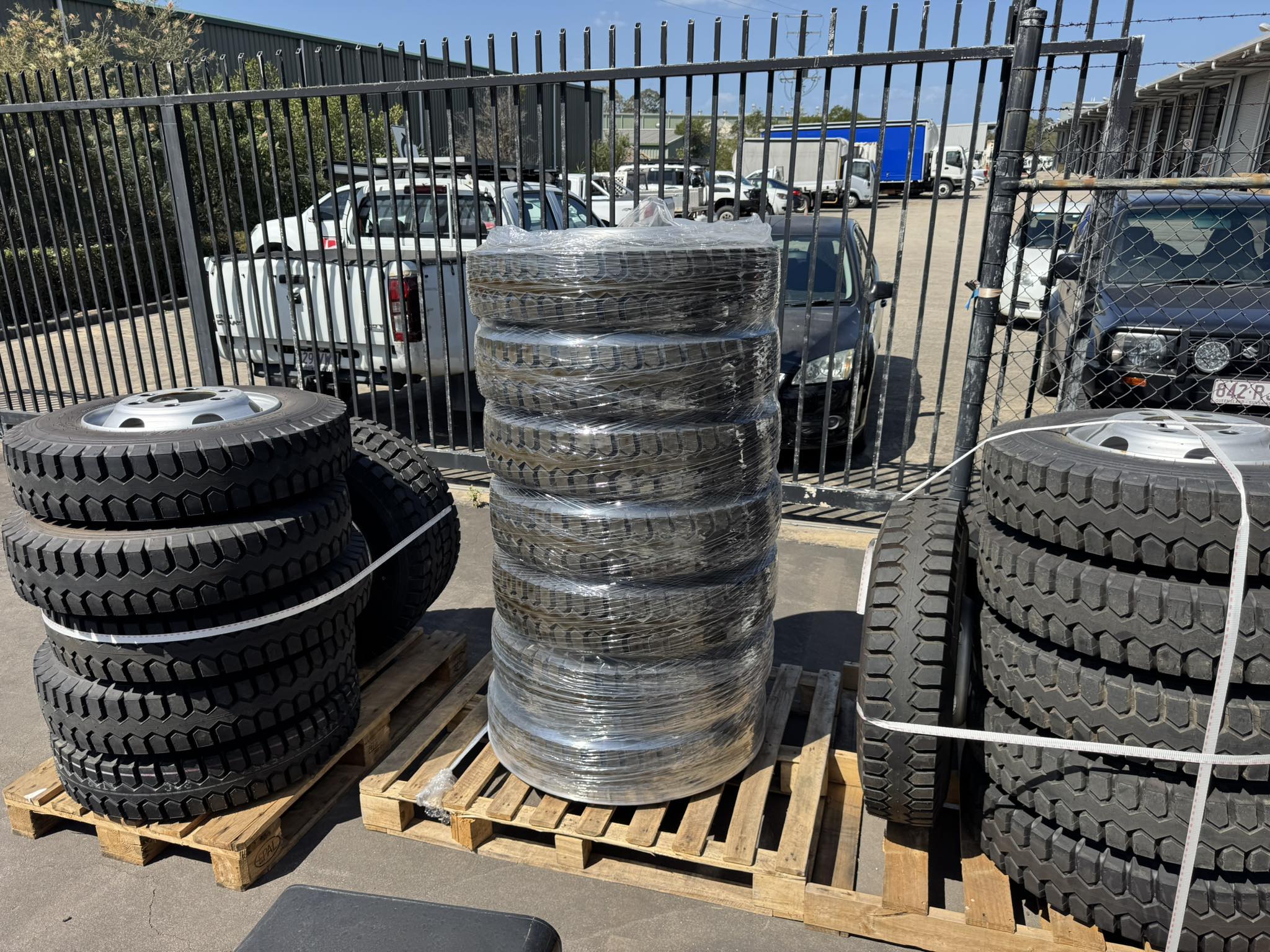 Are 5 stud NPR rims the same as 5 stud NLR wheels?
