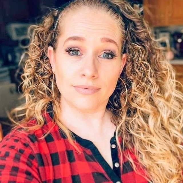 Tanya Reuter - I’ve been in the kitchen canning apple pie... | Facebook