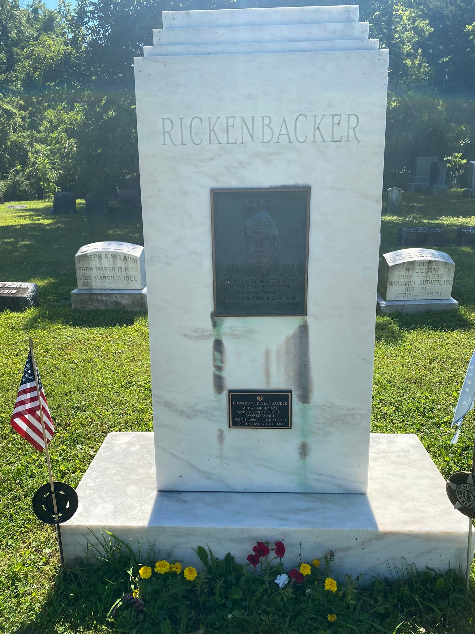 Eddie Rickenbacker's grave at Green Lawn Cemetery in Columbus, Ohio