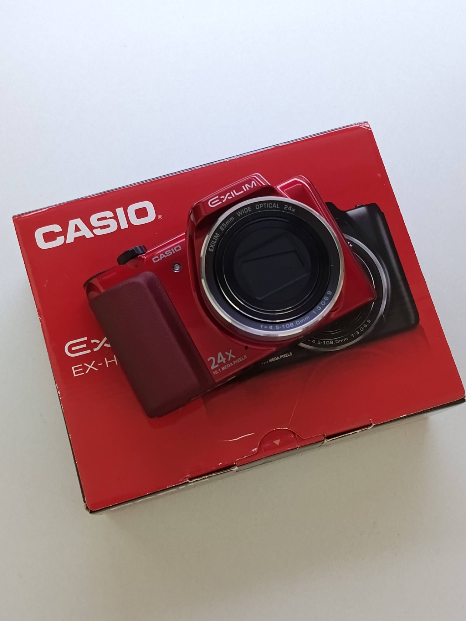 Casio Exilim EX-H60 [BOXED UNIT ? PRE-LOVED] ? 7,500 PHP (fixed 
