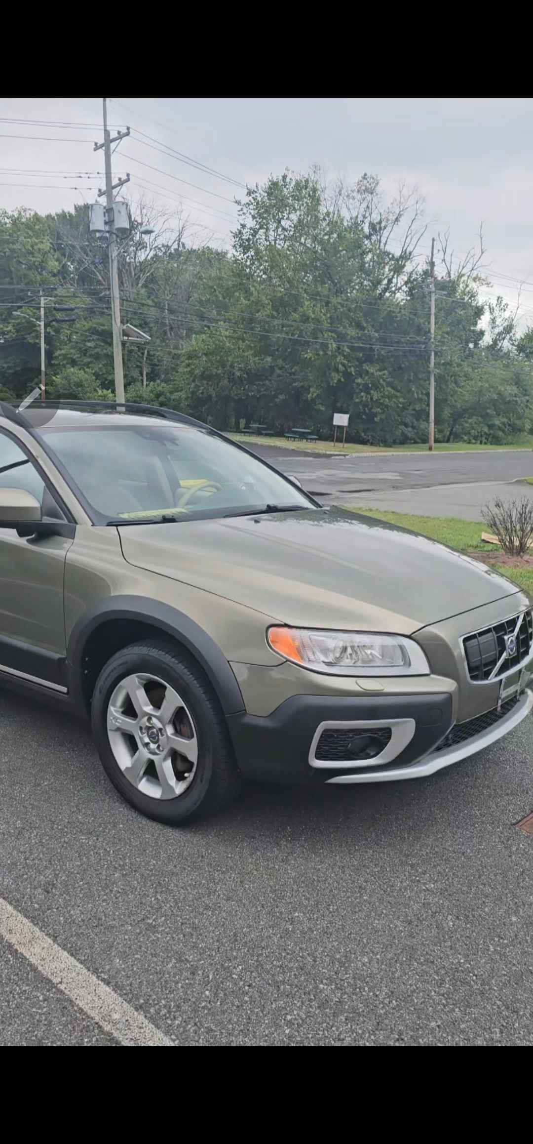 2012 Volvo XC70 AWD 4-Door Wagon 3.2L Premier Plus PZEV