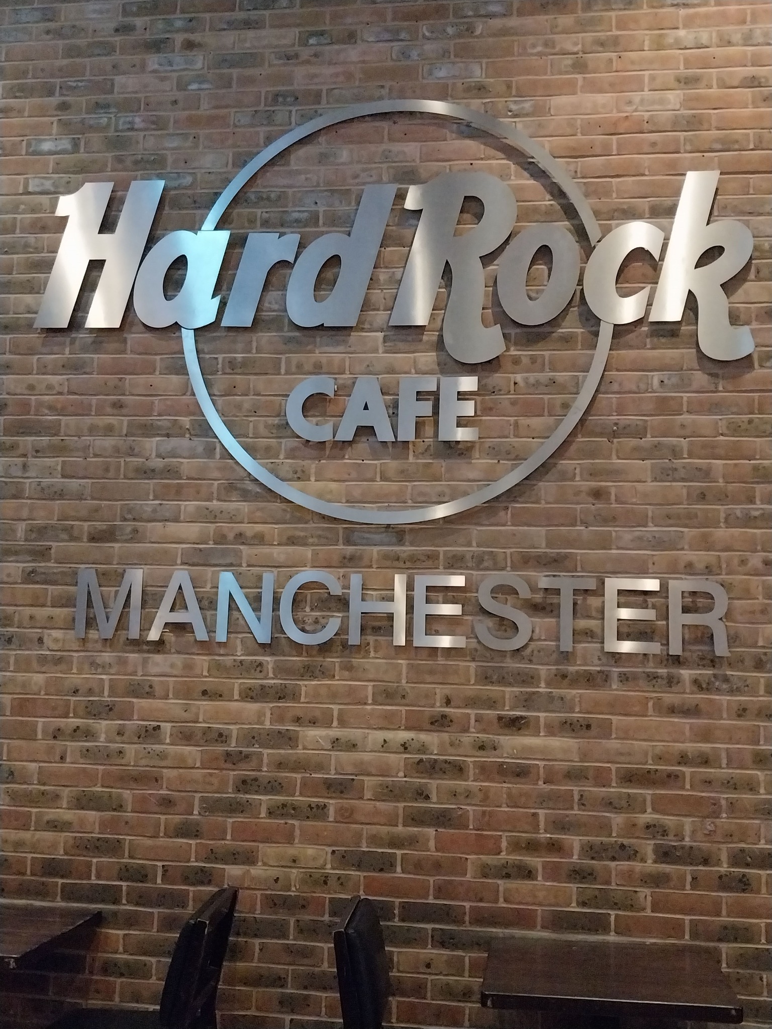 Hard Rock Cafe Japan online rock shop closing March 2025