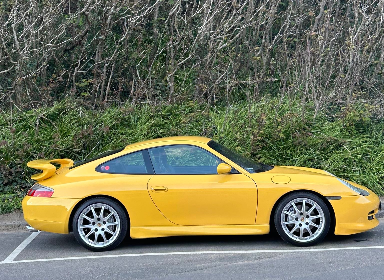 Hi, thanks for letting me join. I'm a Porsche fanatic from Wales