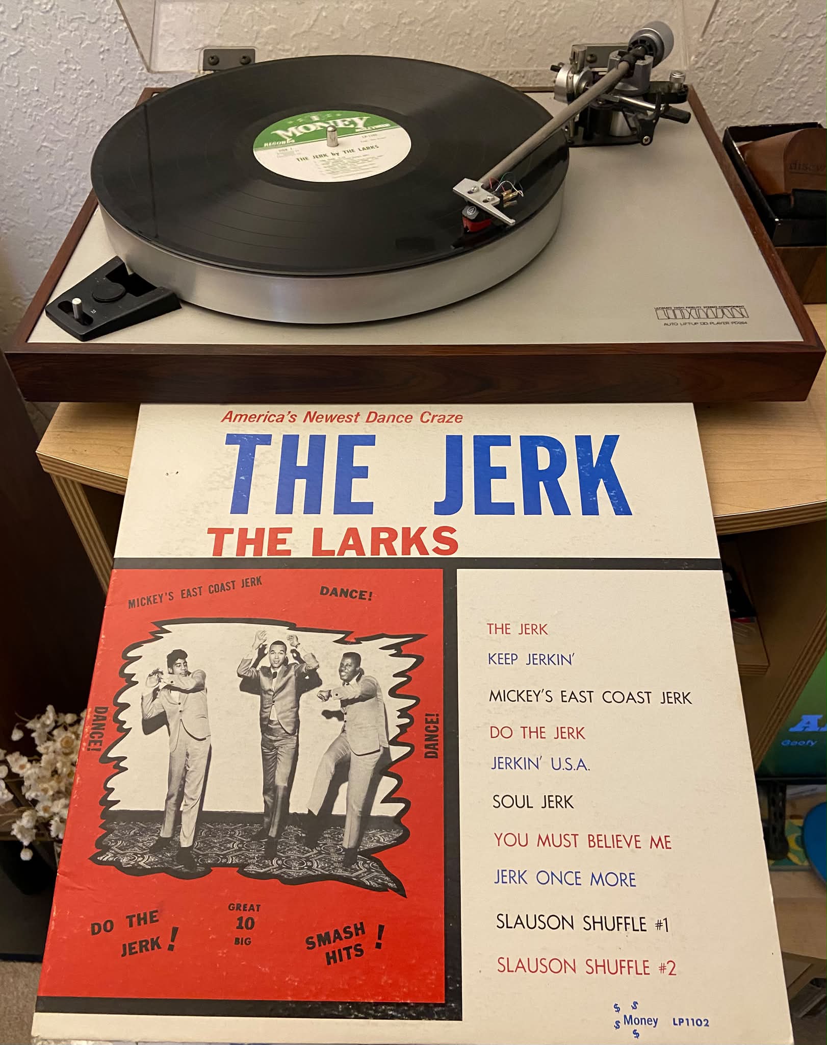 🇺🇸 THE LARKS - The Jerk (1964)
