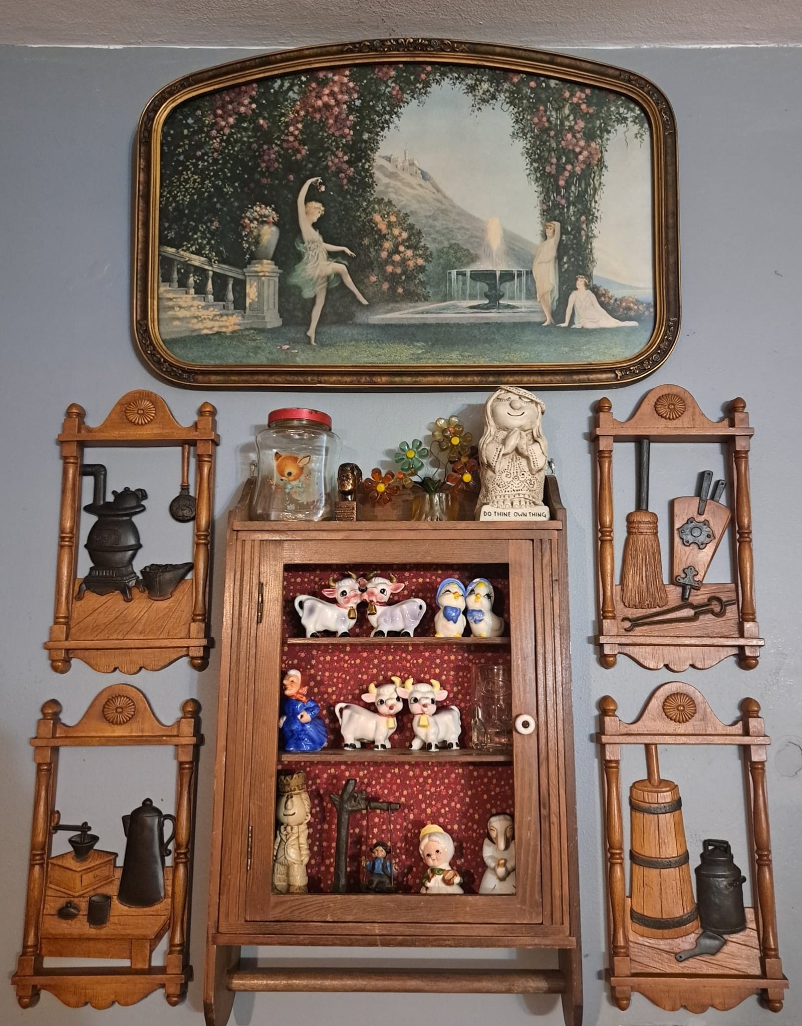 1970s HOMCO WALL DECOR is one my favorite of their pieces. ??